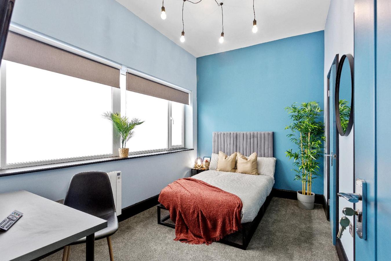 Kite - Our Cozy and Quirky Central Derby Apartments view 2