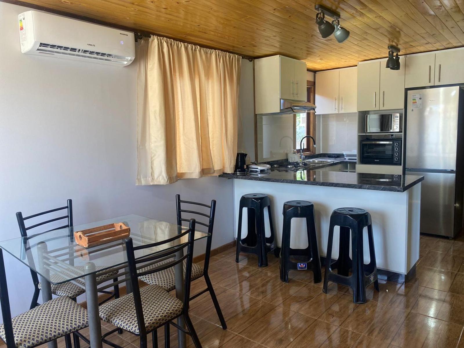 Cabañas Santa Cruz, Ubicada a 10 min de la plaza, Piscina , Viñas, Ruta del Vino y mas
