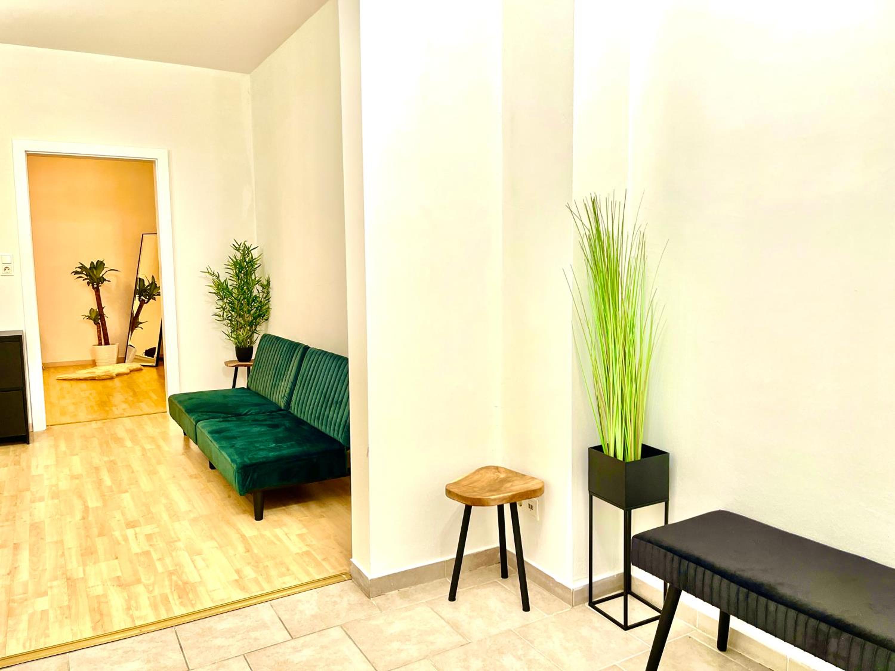 Comfy & Warm City Apartment - Self Check-in