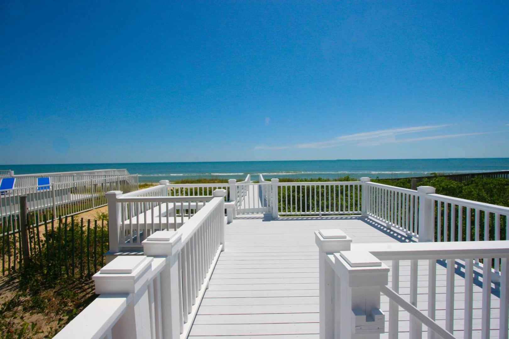 Oceanfront - Decks For Days view 3