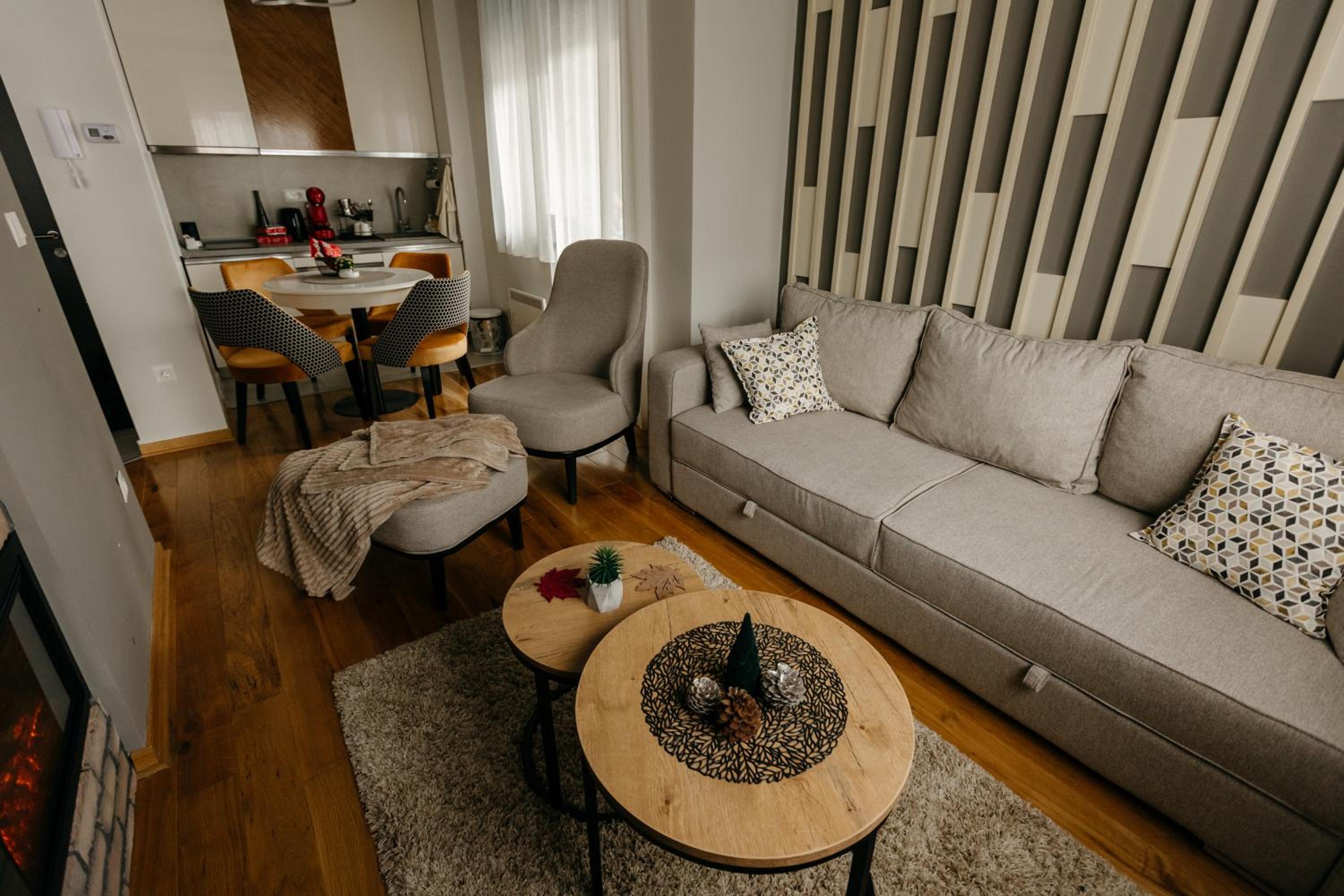 Apartmani Leo Titova Vila Zlatibor view 3