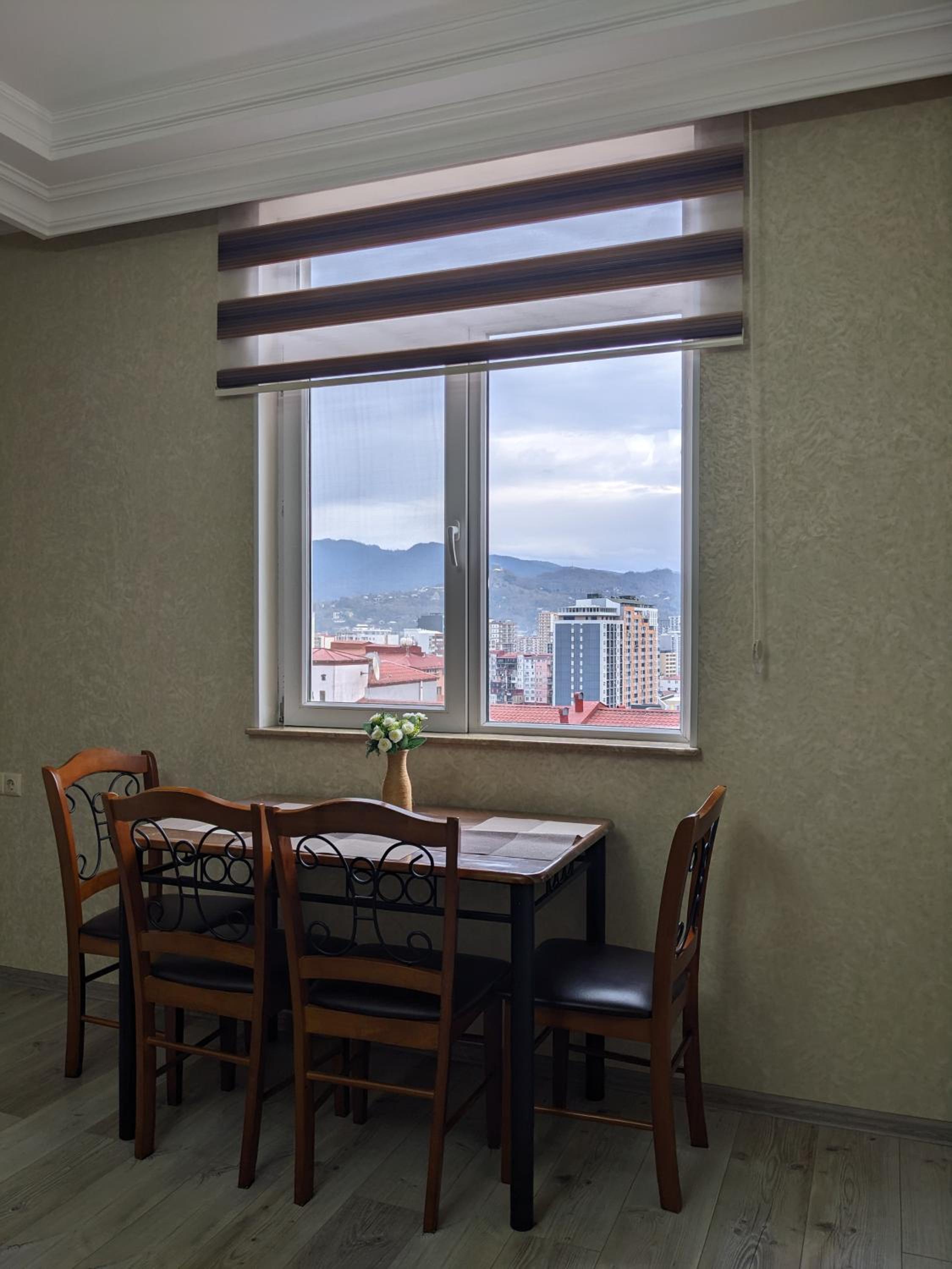 BerApartment with Mountain View 2 en Batumi