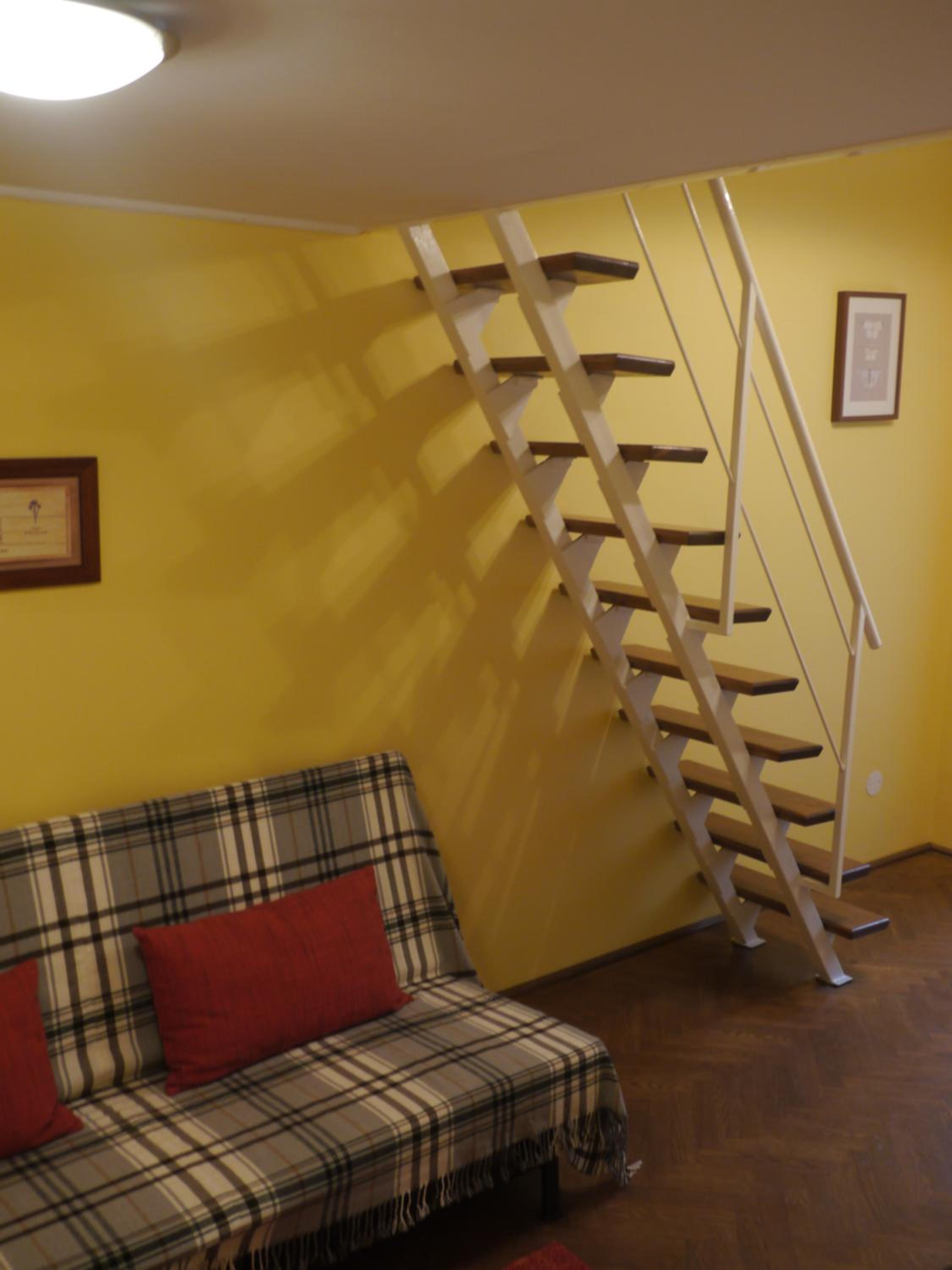 Klauzal Ter 9 view 2