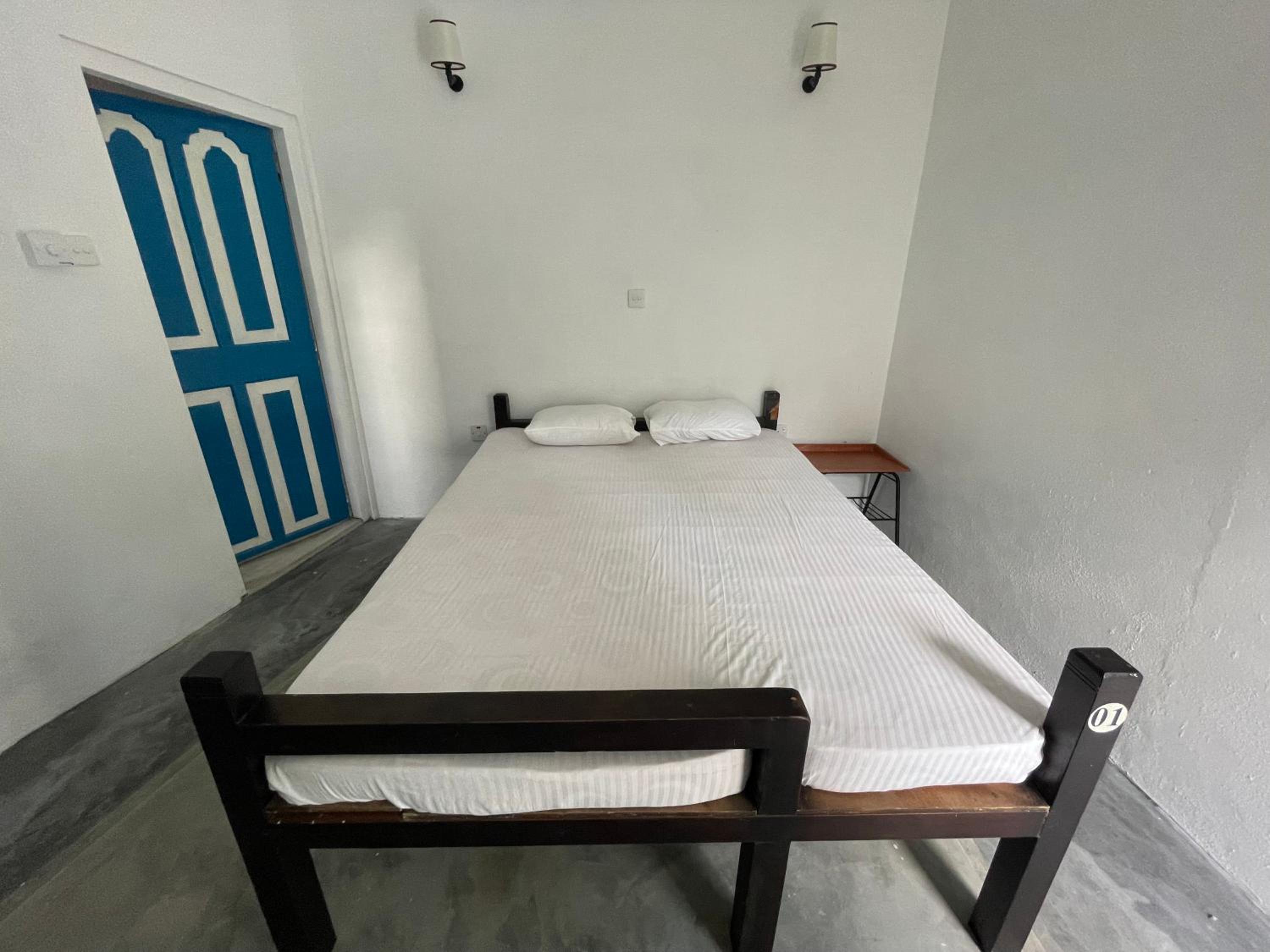 Bunk 15 Hiriketiya view 5