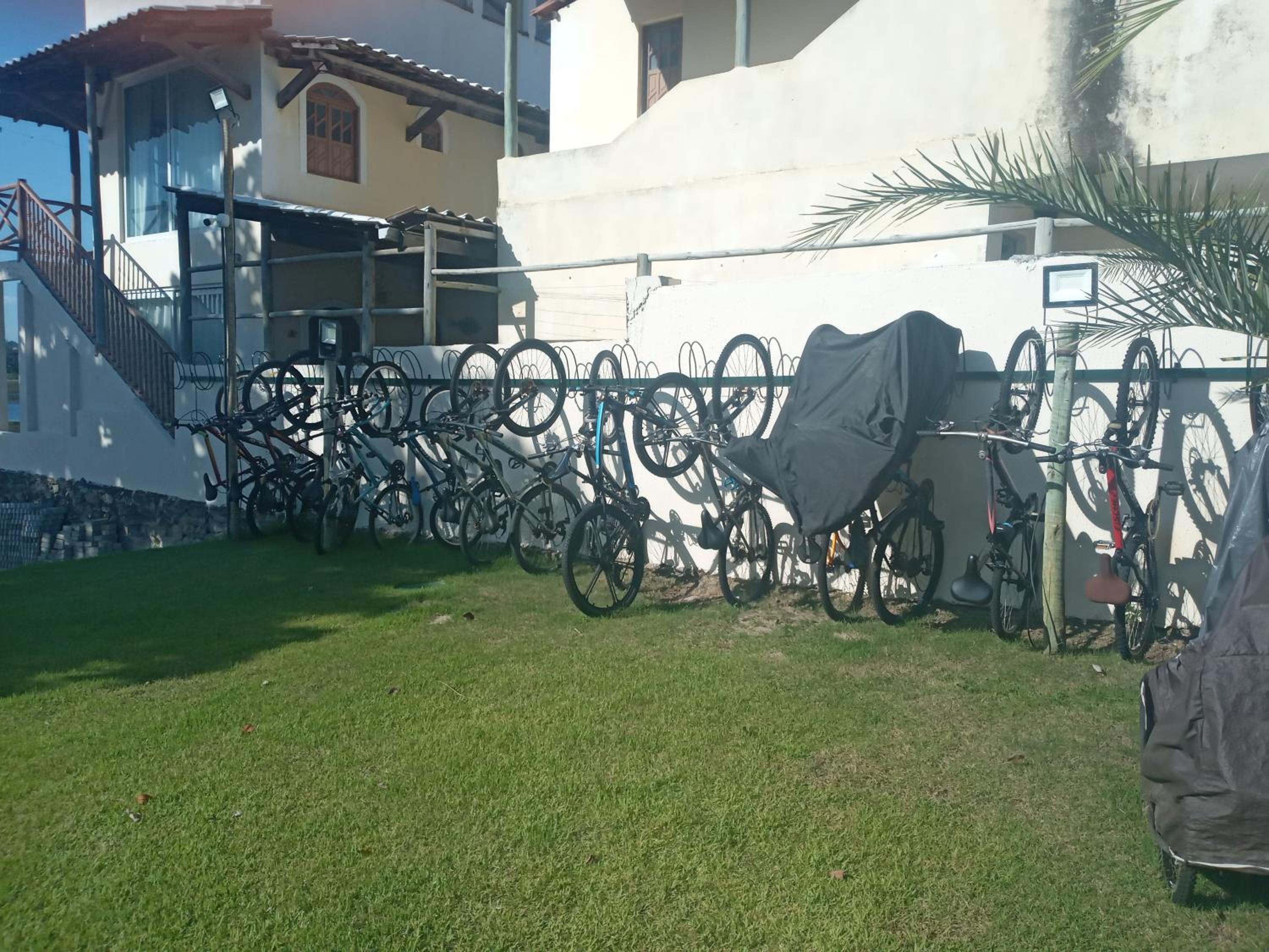 Condomínio Porto Smeralda - Guarajuba - apto 2 quartos - suítes