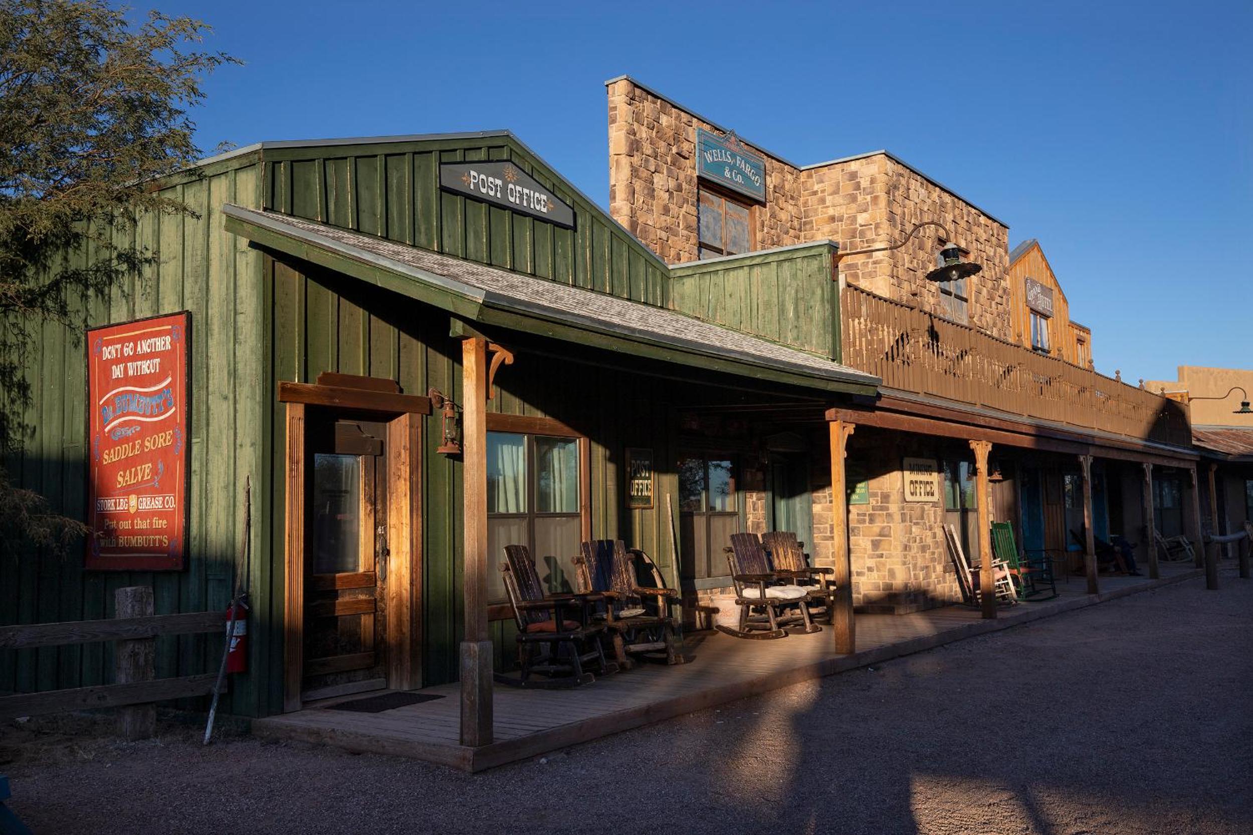 Sierra Vista Vacations - Tombstone Monument Guest Ranch - Property Image 1