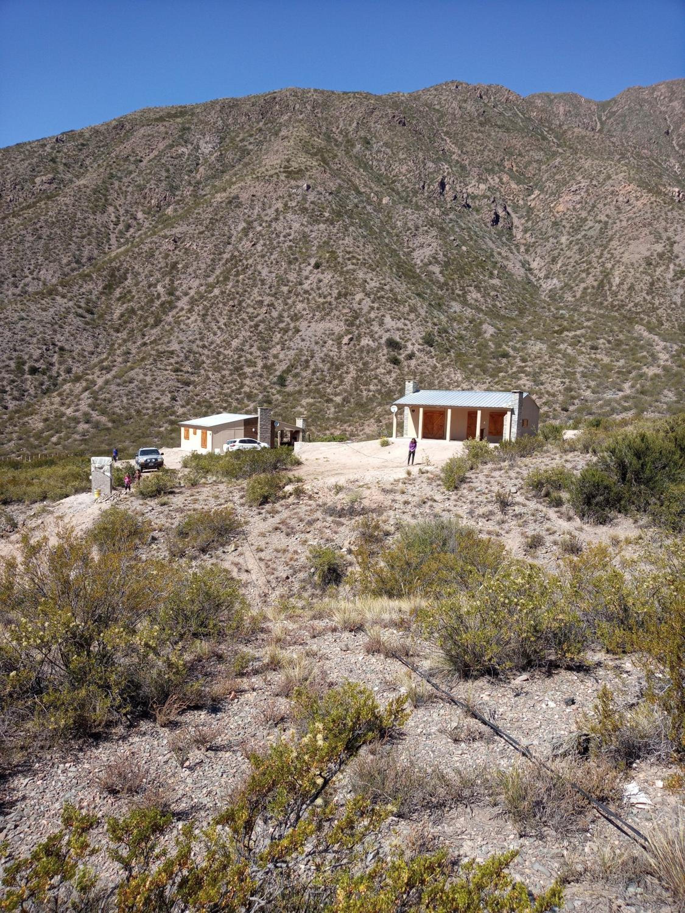 Cumbreluz, Potrerillos