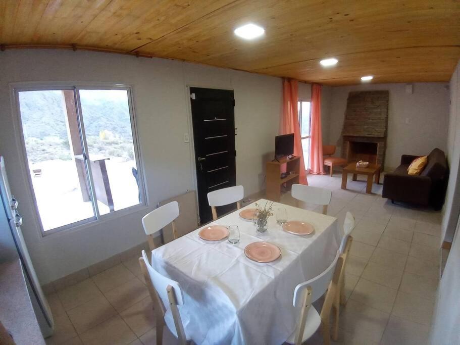 Cumbreluz, Potrerillos