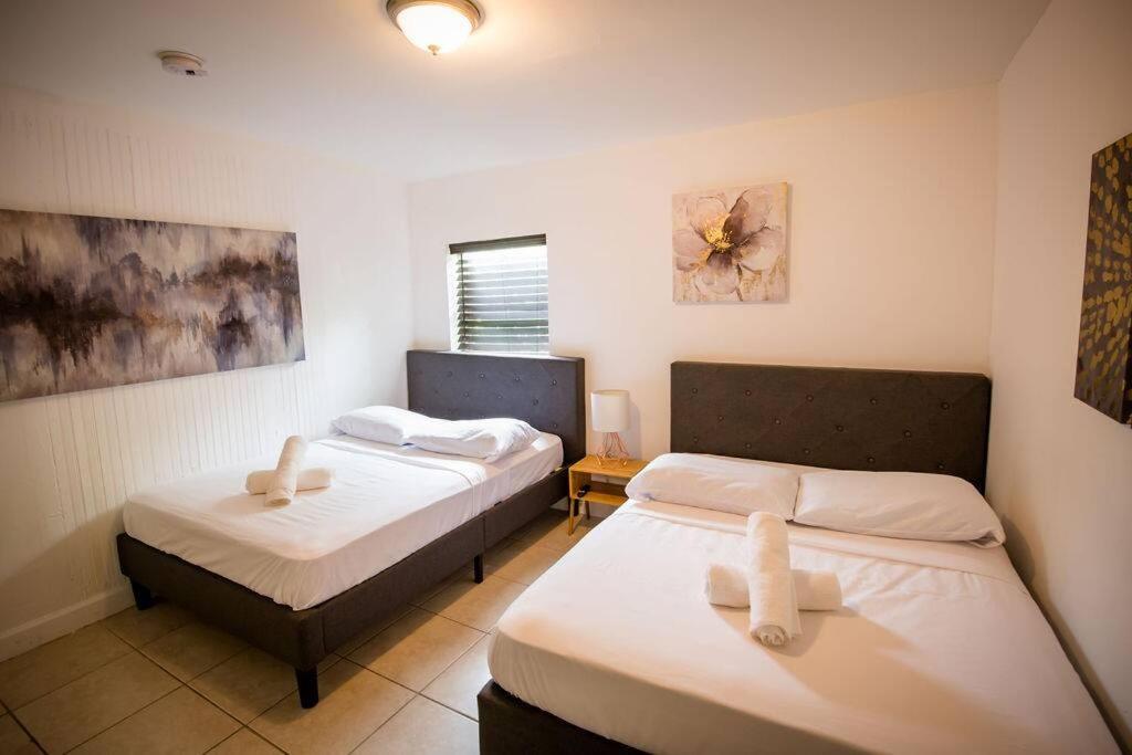 3 Bedroom Miami Home 15 Minutes to the Beach