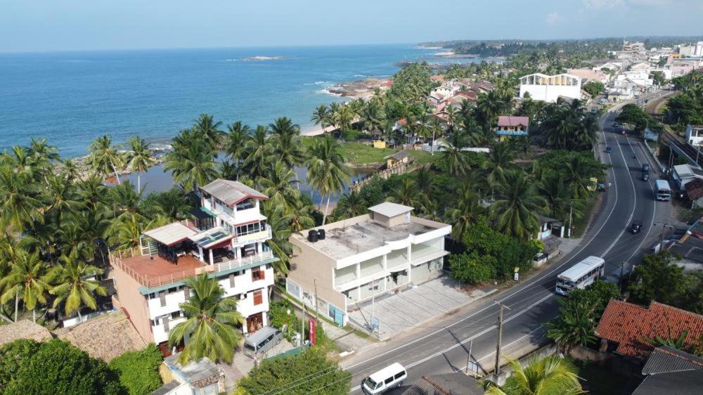 Ran Dhara Beach Resort view 4