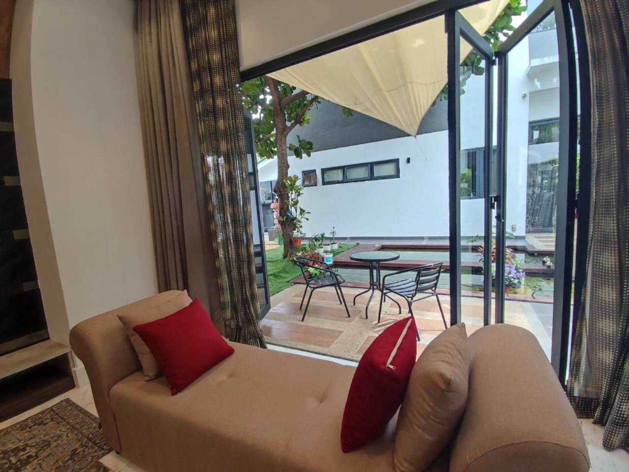 Bunga Raya Villa By Malvacae Homestays Shah Alam photo 5