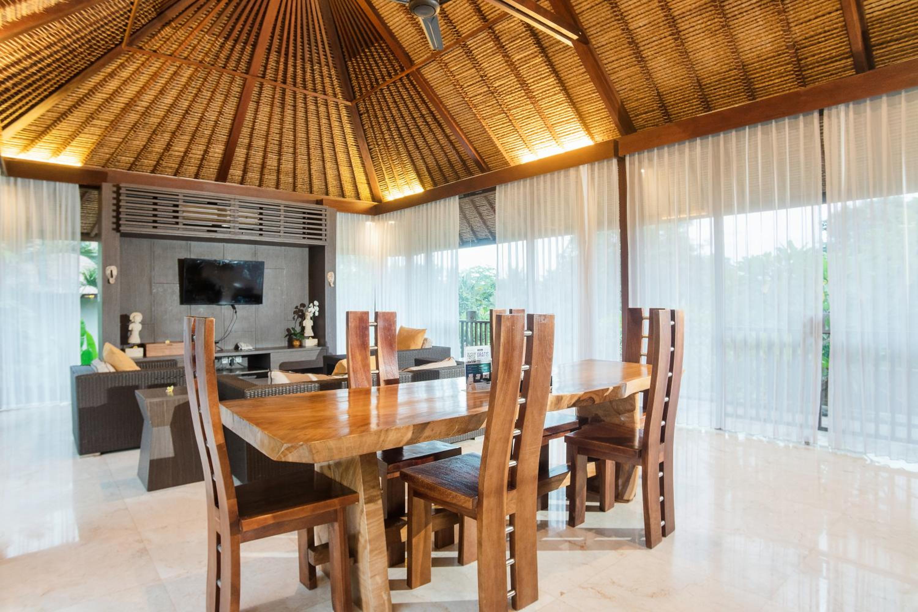 Khayangan Kemenuh Villas by Premier Hospitality Asia