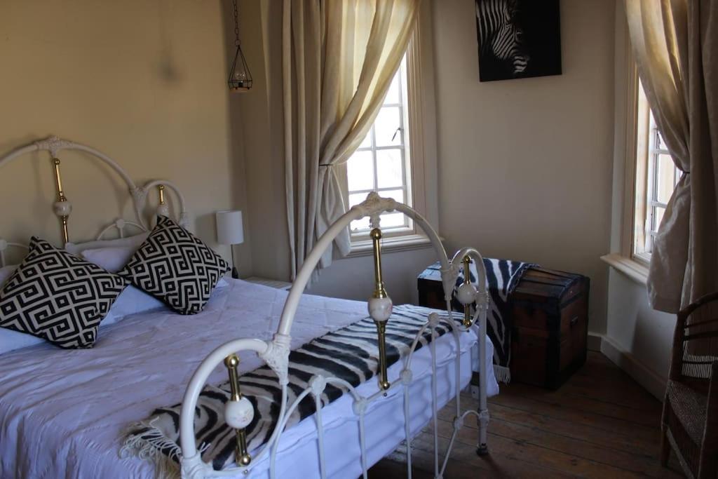 BlesBok House view 5