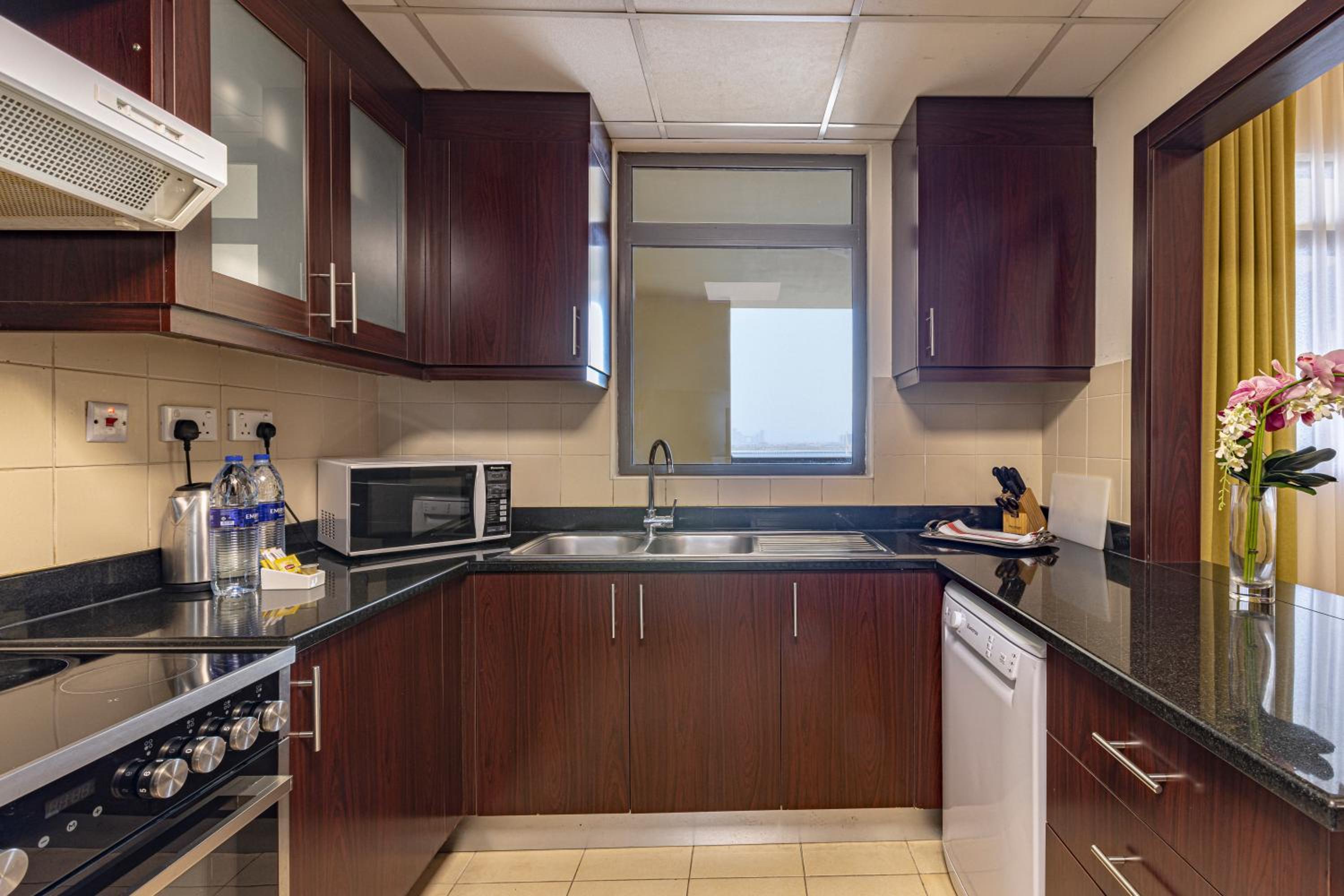Roda Amwaj Suites Jumeirah Beach Residence photo 24 of 73
