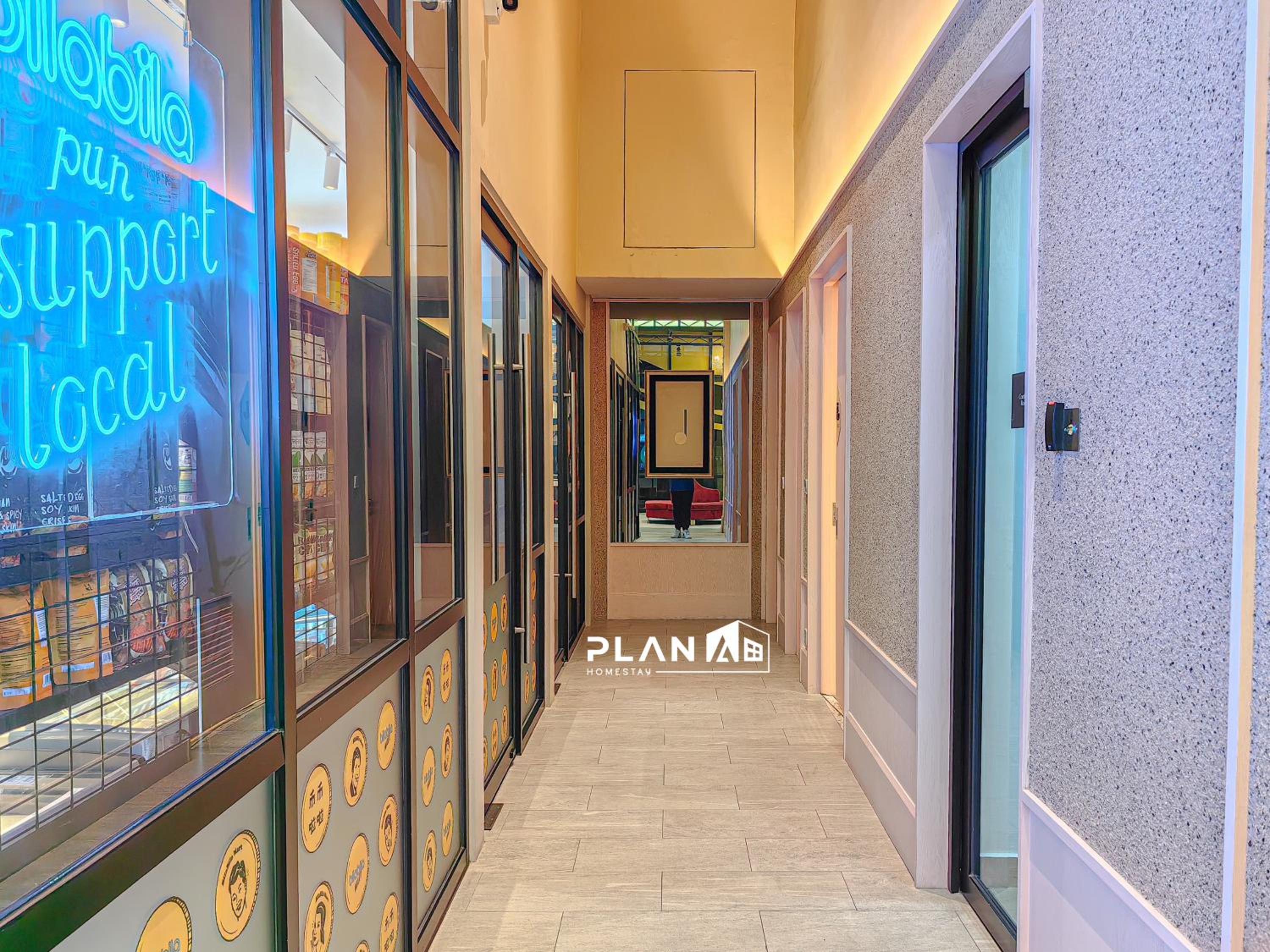 Scarletz Suites by Stevvy KL Home Stay