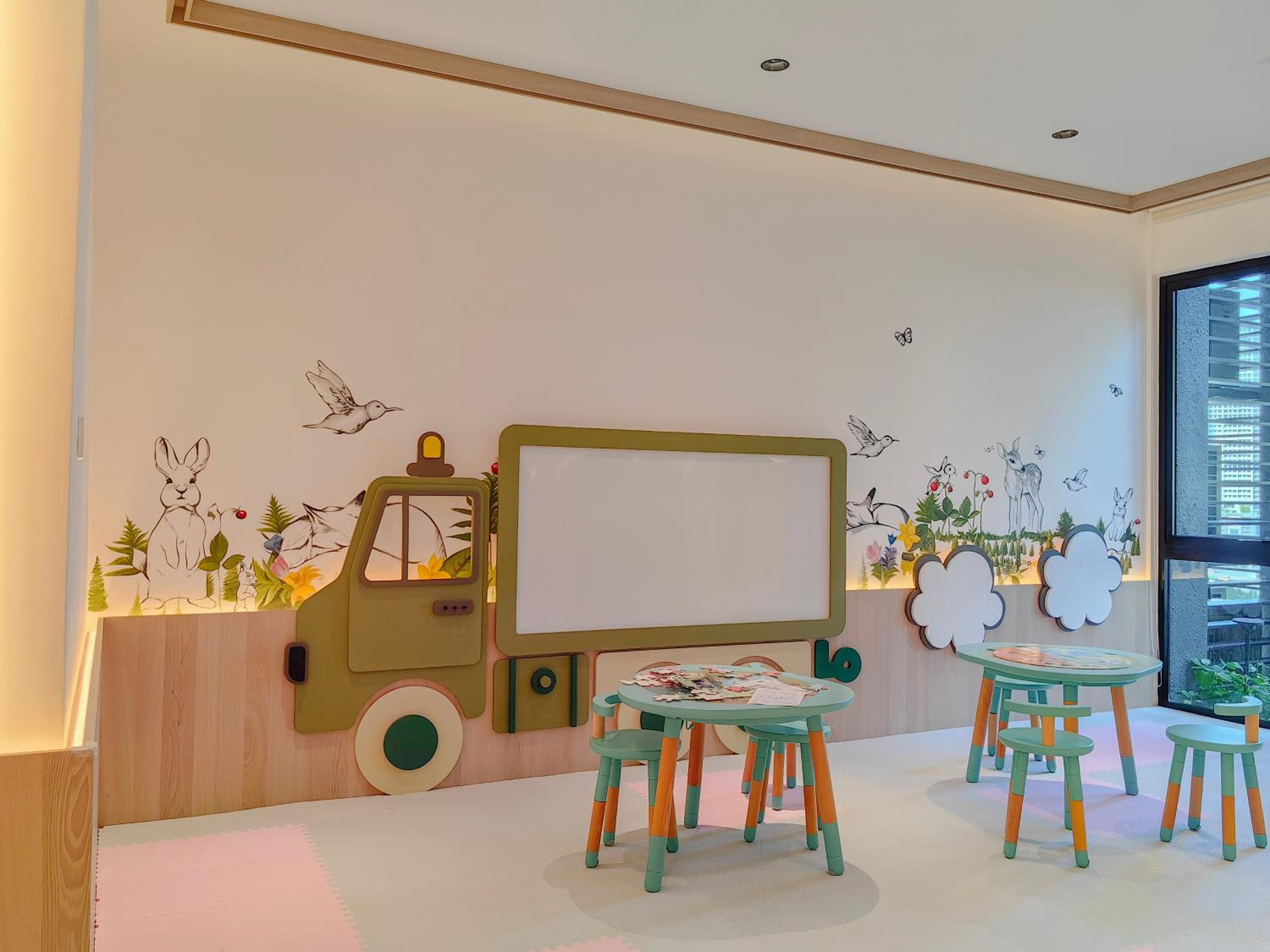 Scarletz Suites by Stevvy KL Home Stay