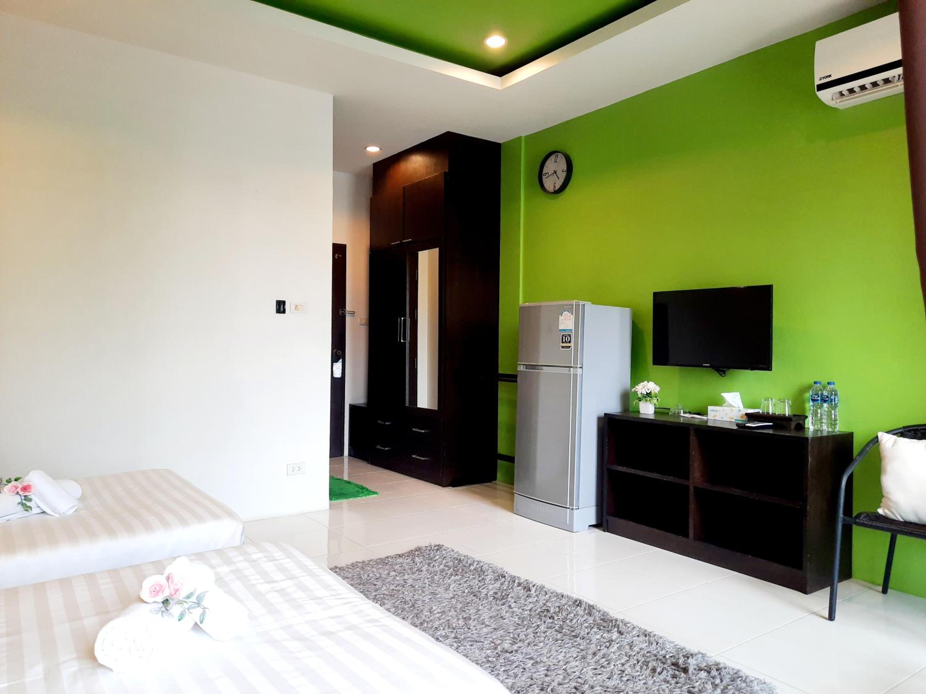 Purimas Resortel