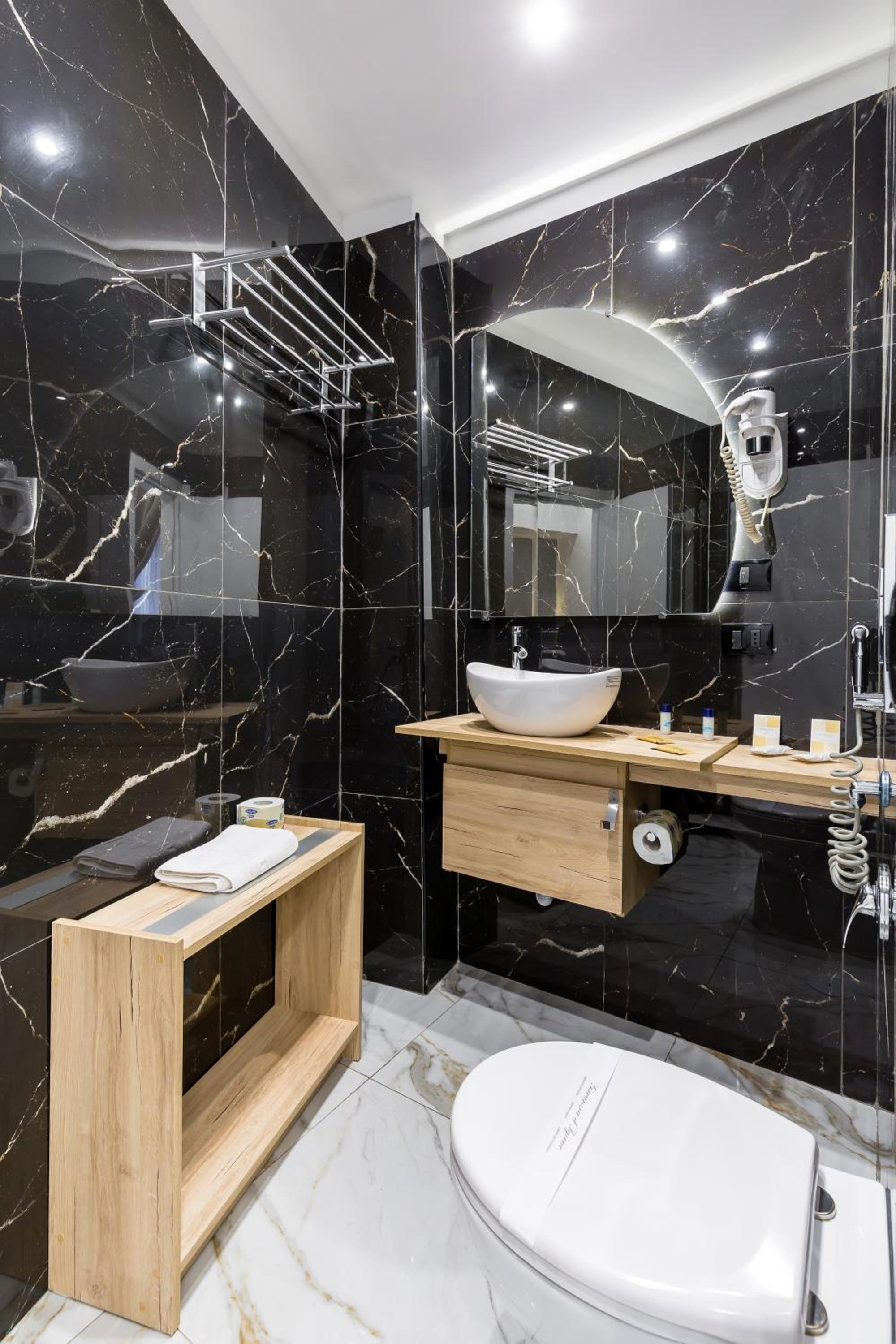 Sant'Angelo Suites — 4