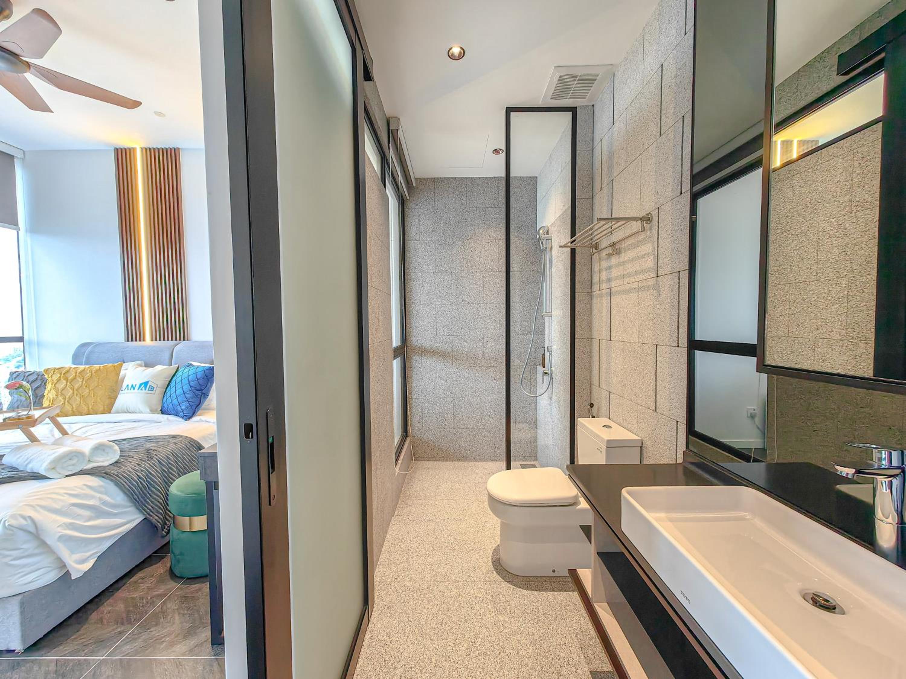 Scarletz Suites by Stevvy KL Home Stay