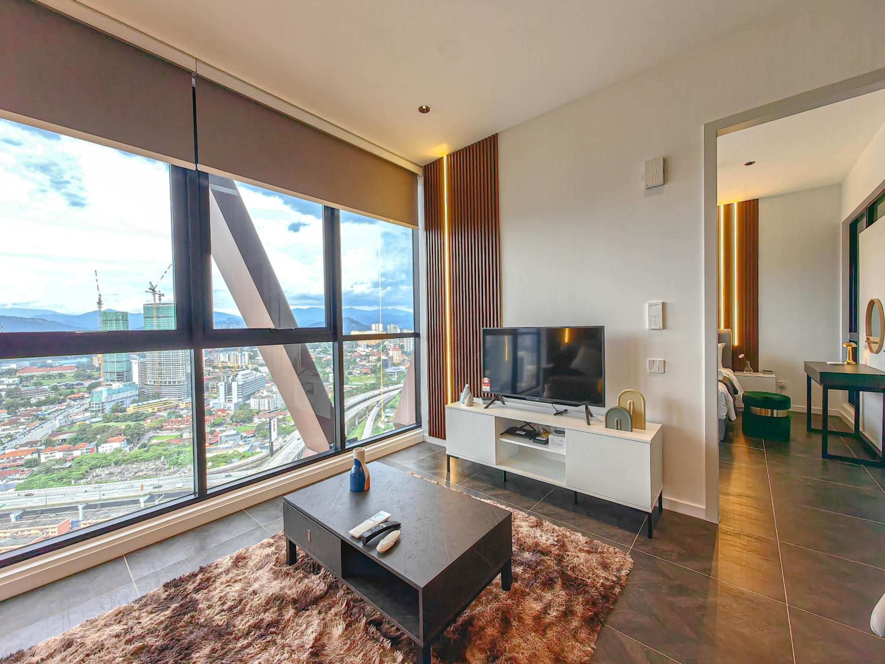 Scarletz Suites by Stevvy KL Home Stay