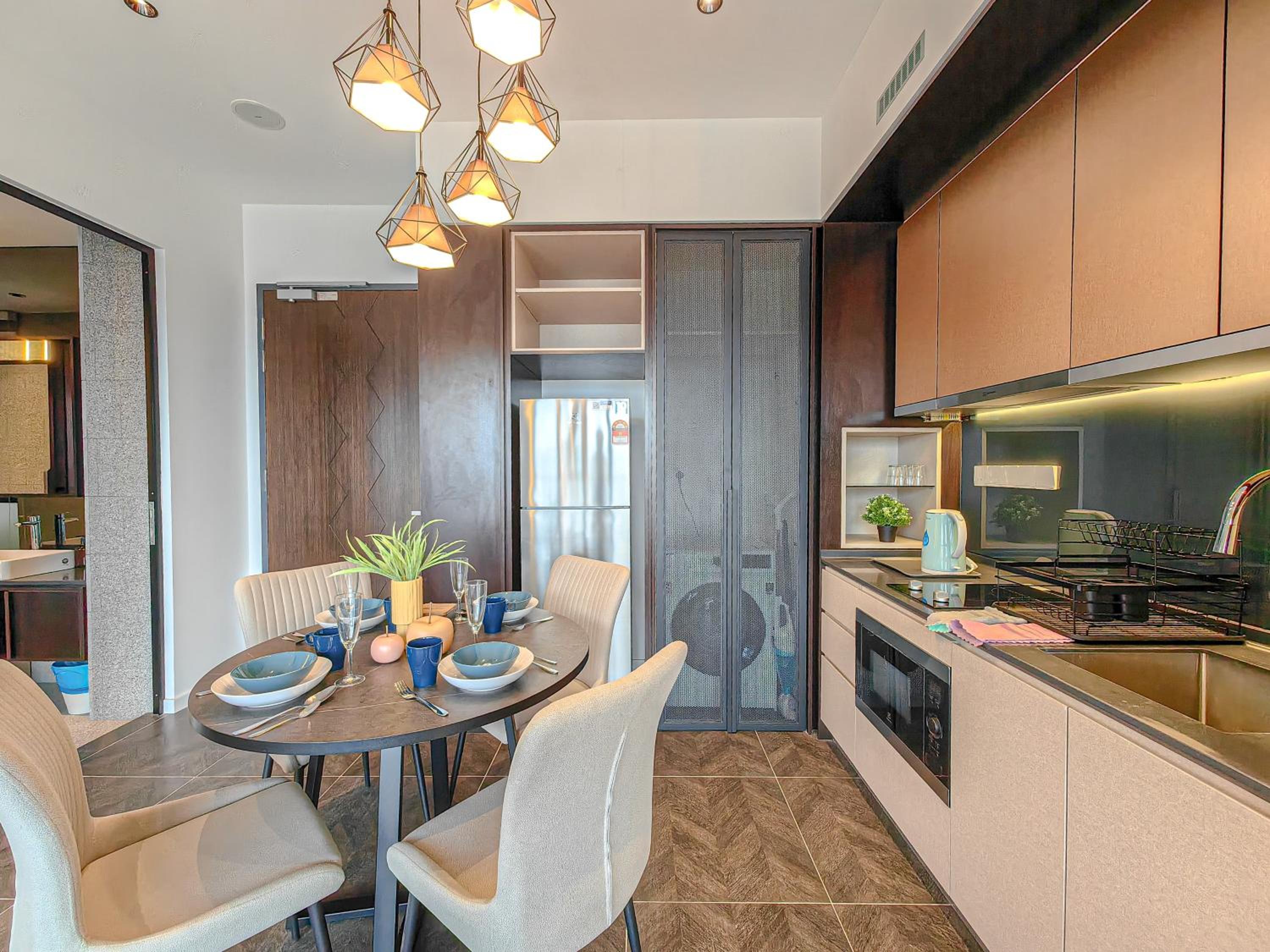 Scarletz Suites by Stevvy KL Home Stay