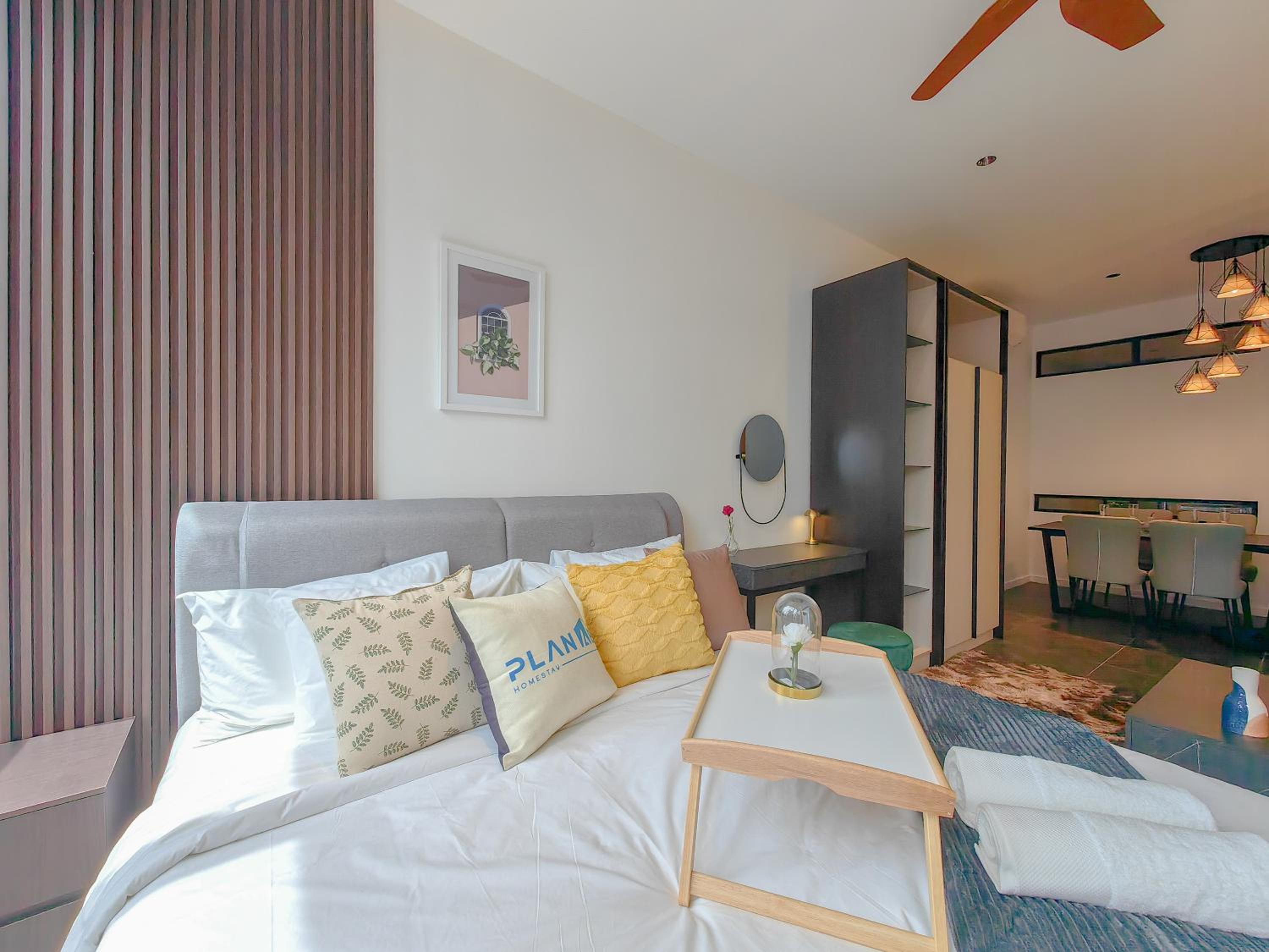 Scarletz Suites by Stevvy KL Home Stay