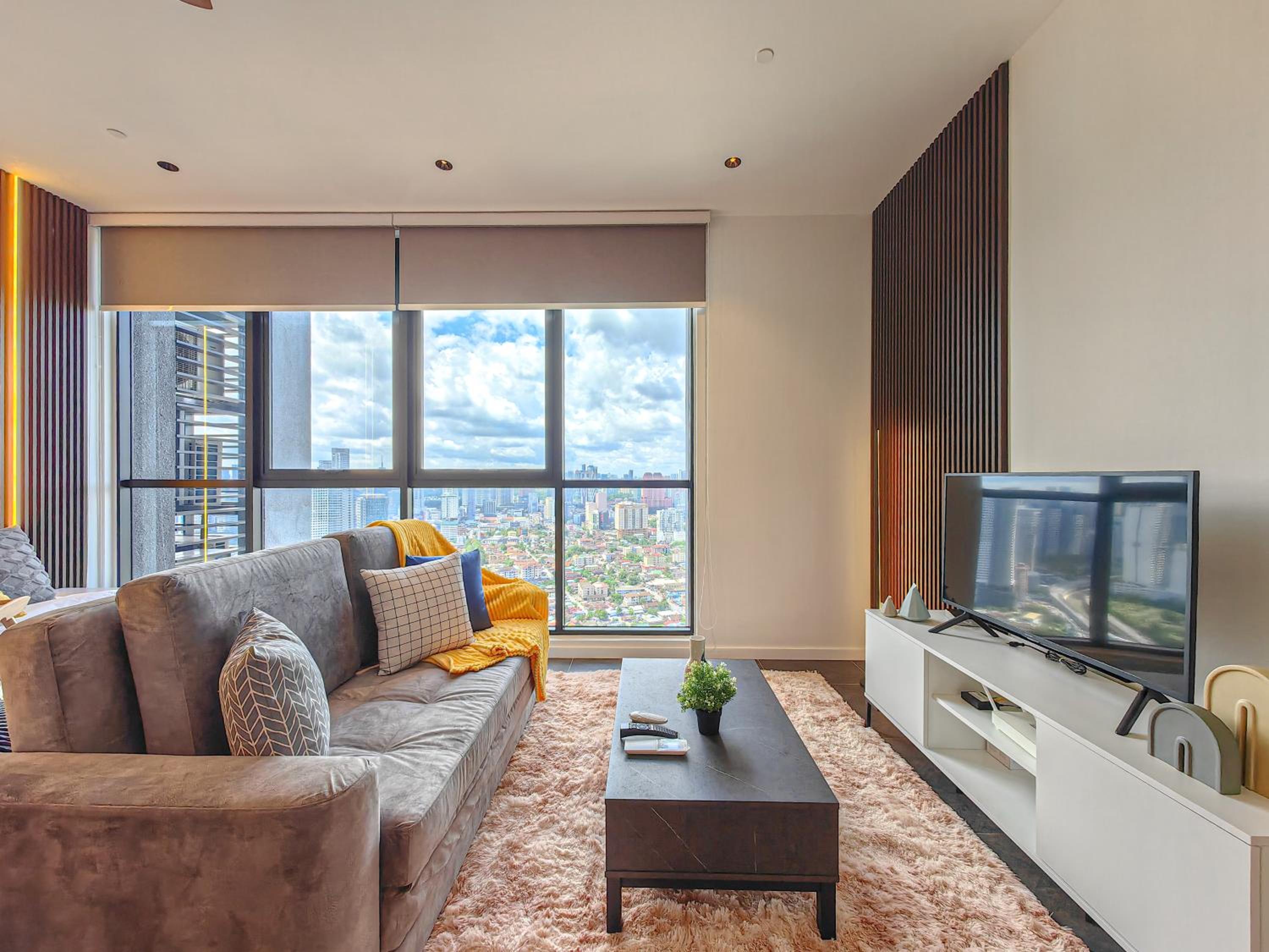 Scarletz Suites by Stevvy KL Home Stay