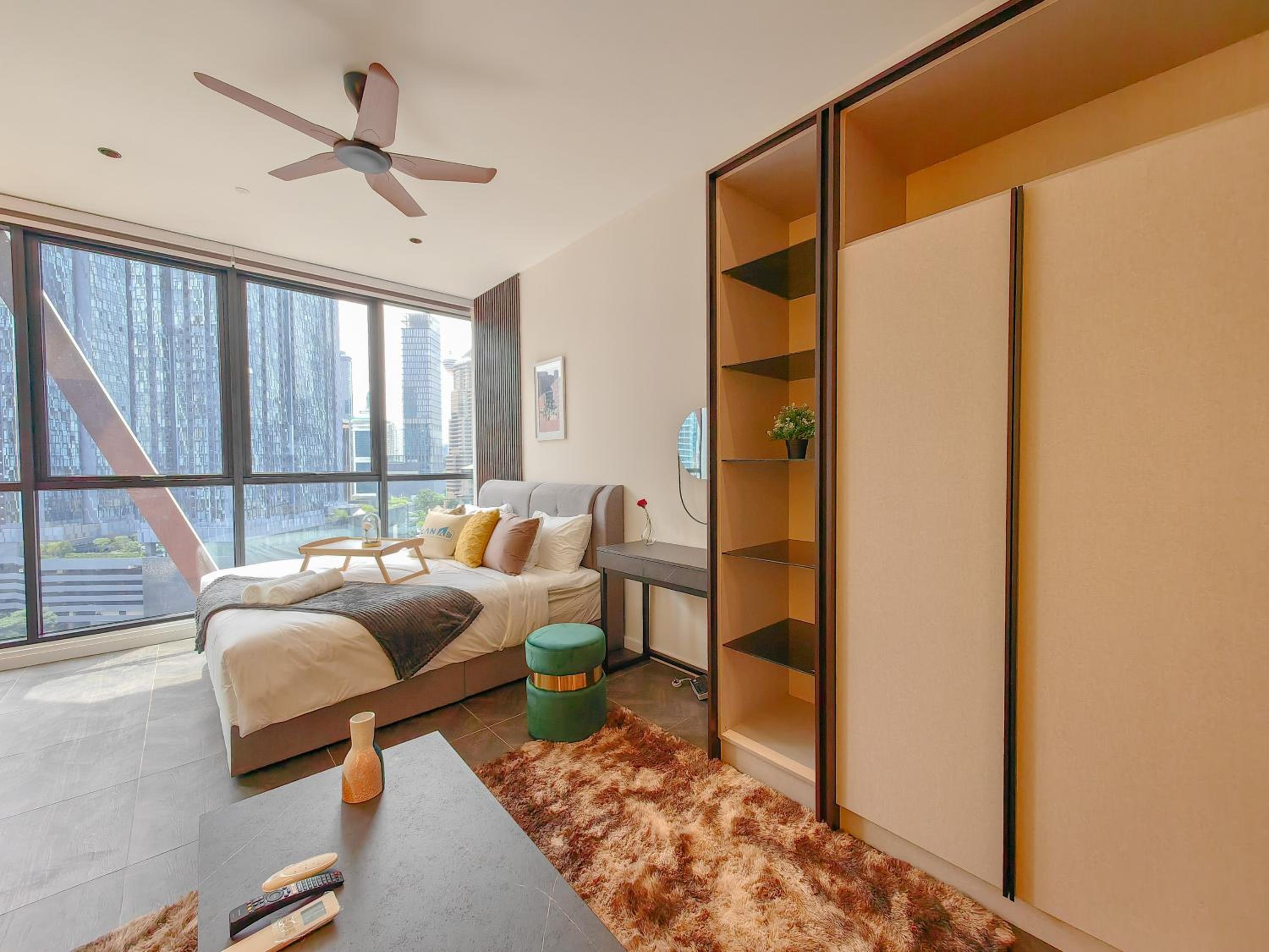 Scarletz Suites by Stevvy KL Home Stay