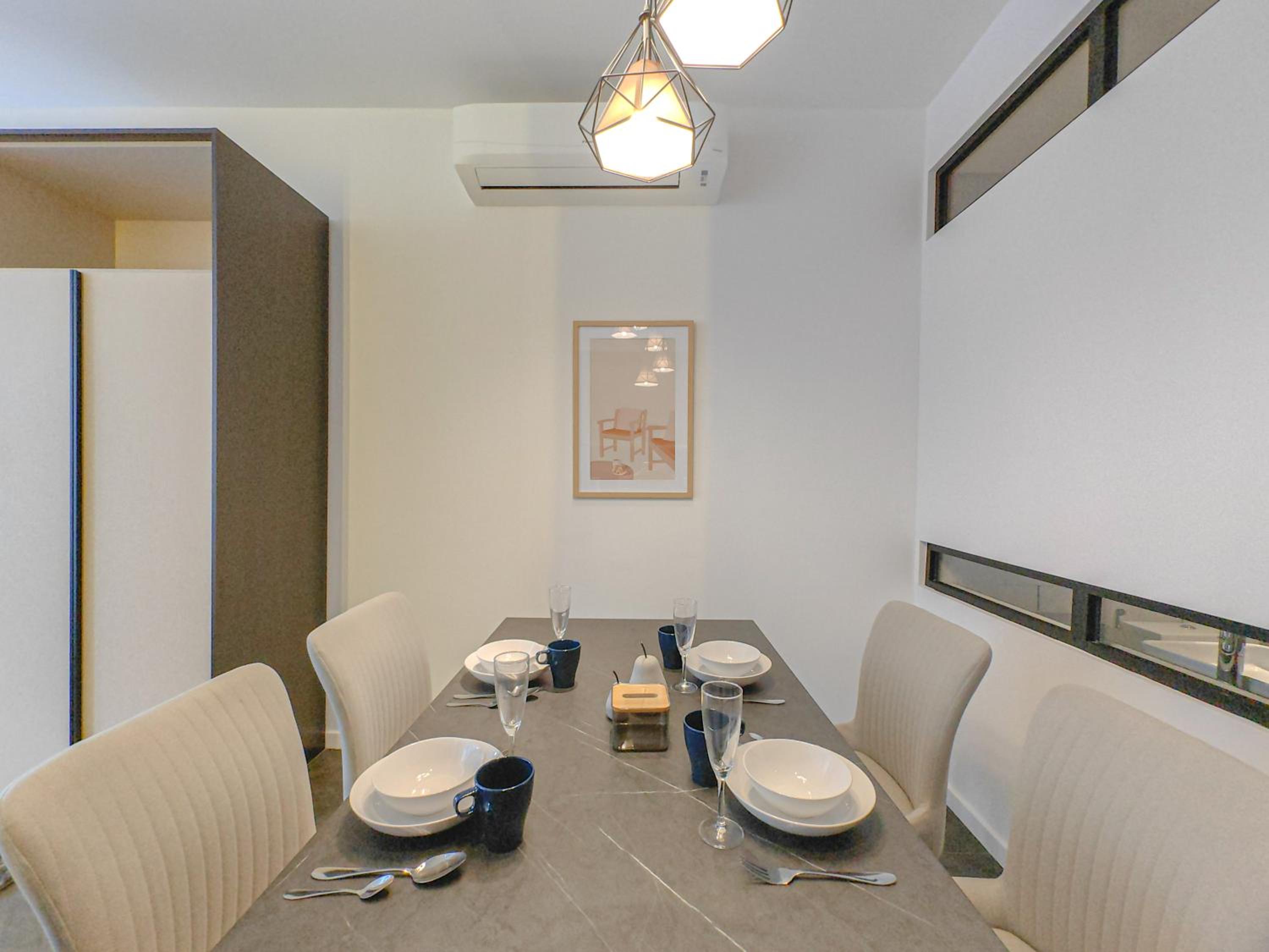 Scarletz Suites by Stevvy KL Home Stay
