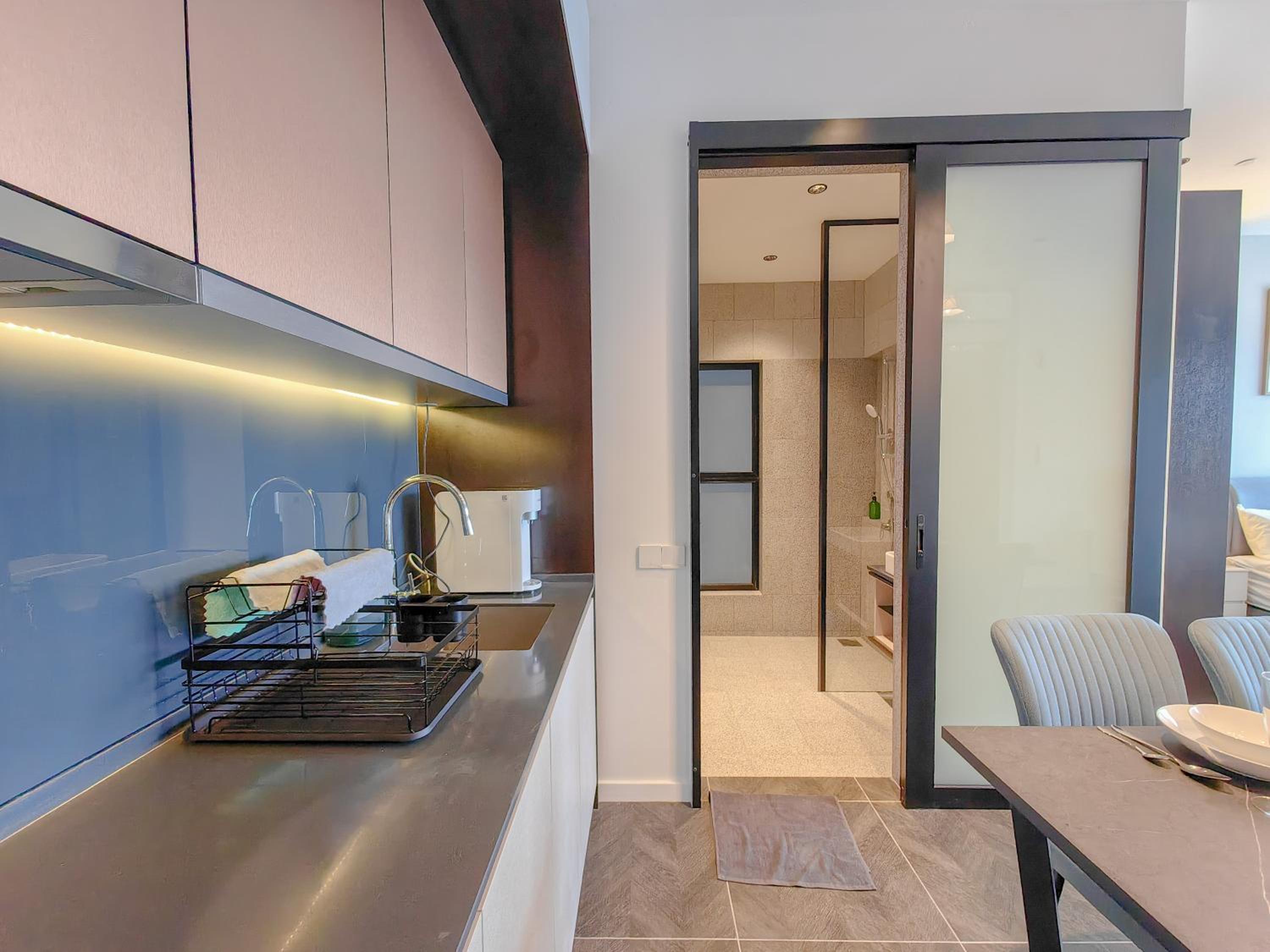 Scarletz Suites by Stevvy KL Home Stay