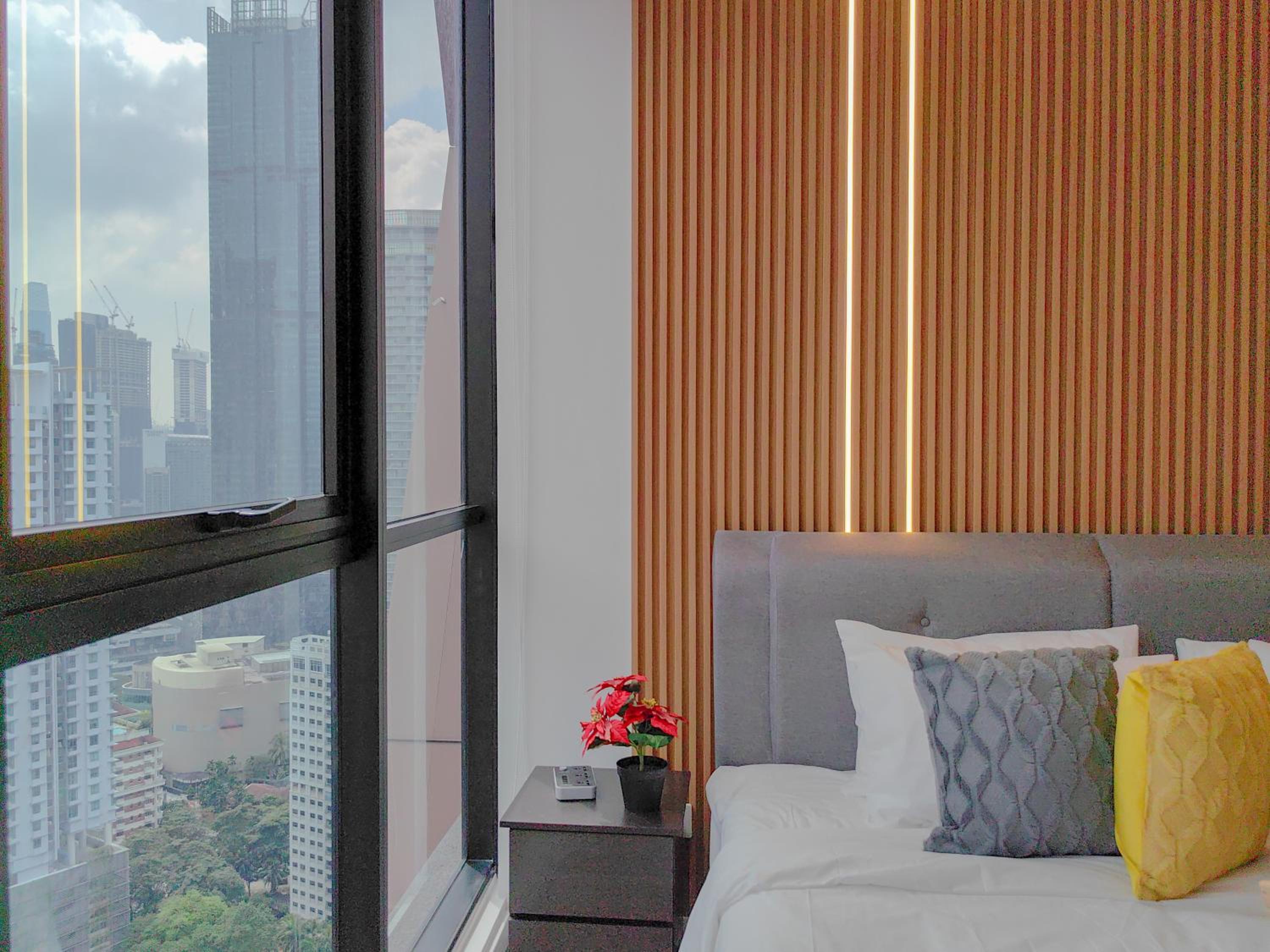 Scarletz Suites by Stevvy KL Home Stay