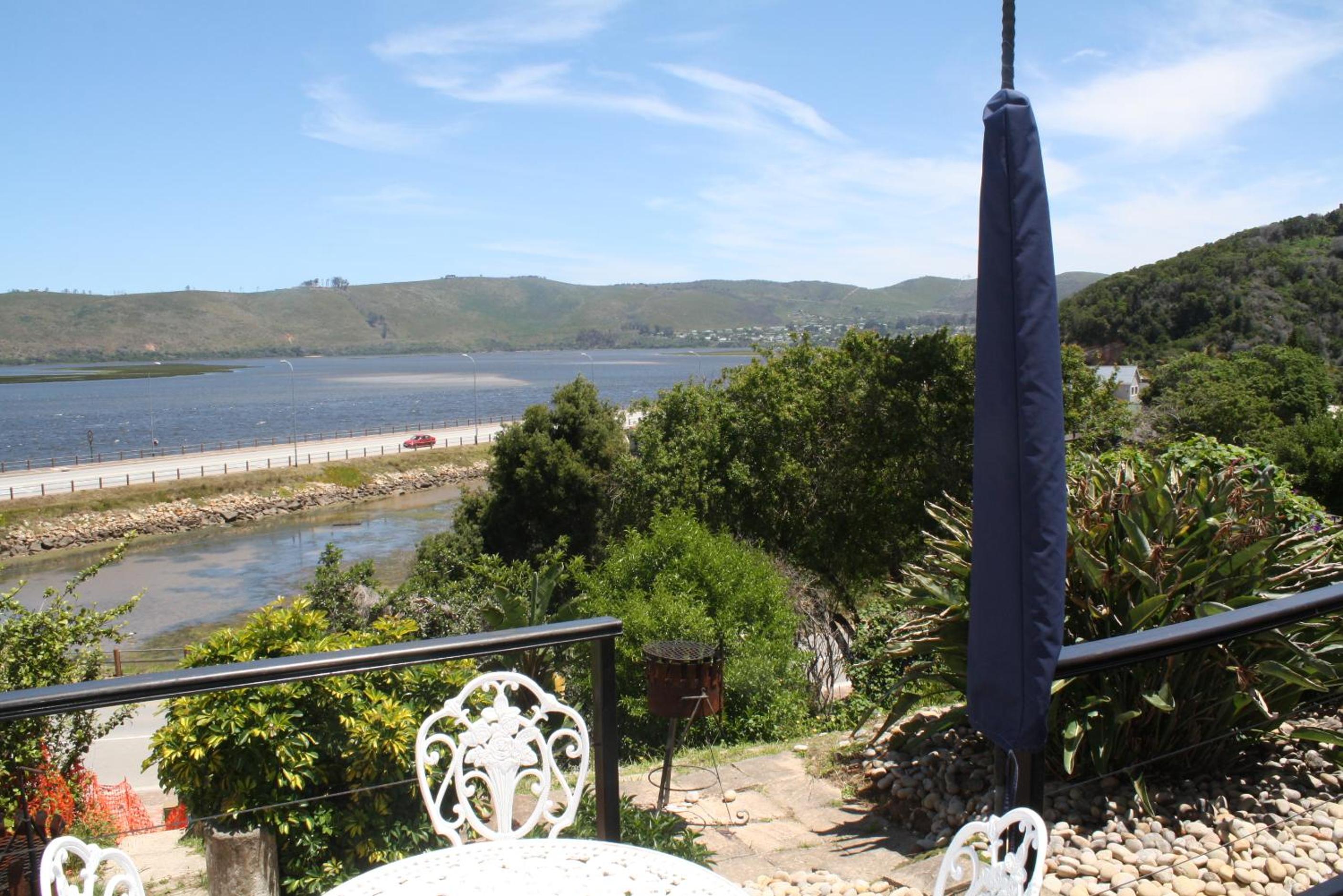 Lagoon Lodge