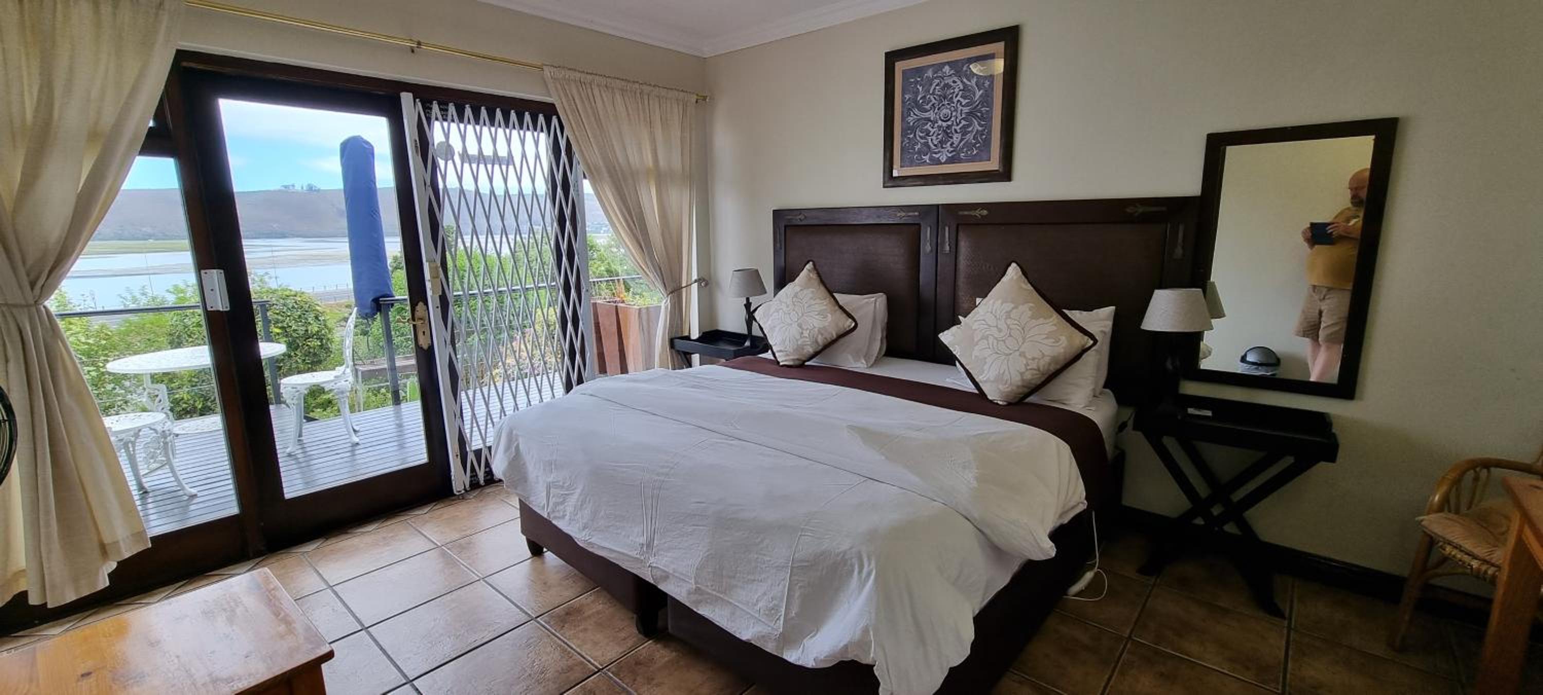 Lagoon Lodge