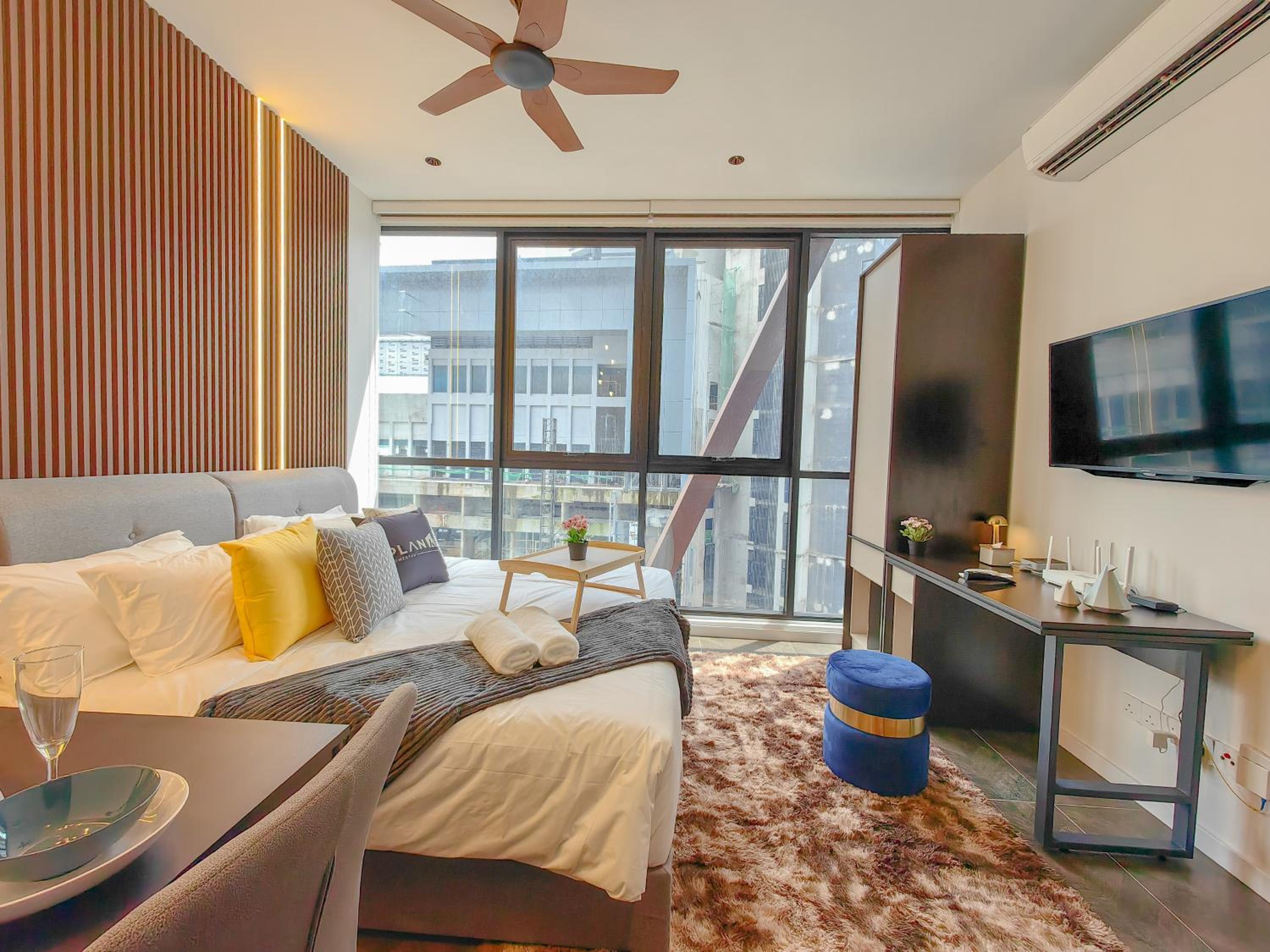 Scarletz Suites by Stevvy KL Home Stay