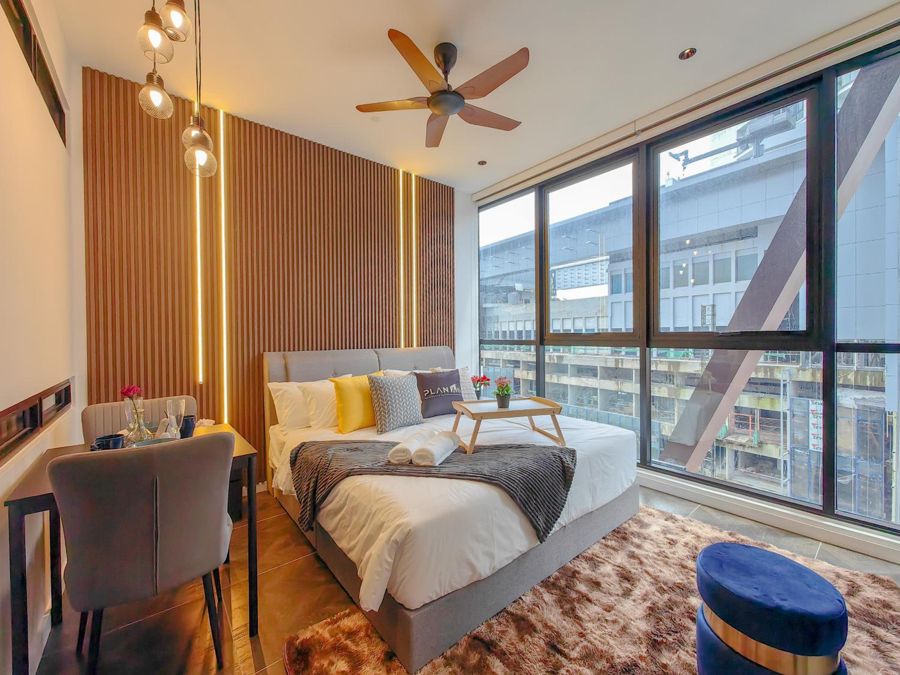 Scarletz Suites by Stevvy KL Home Stay