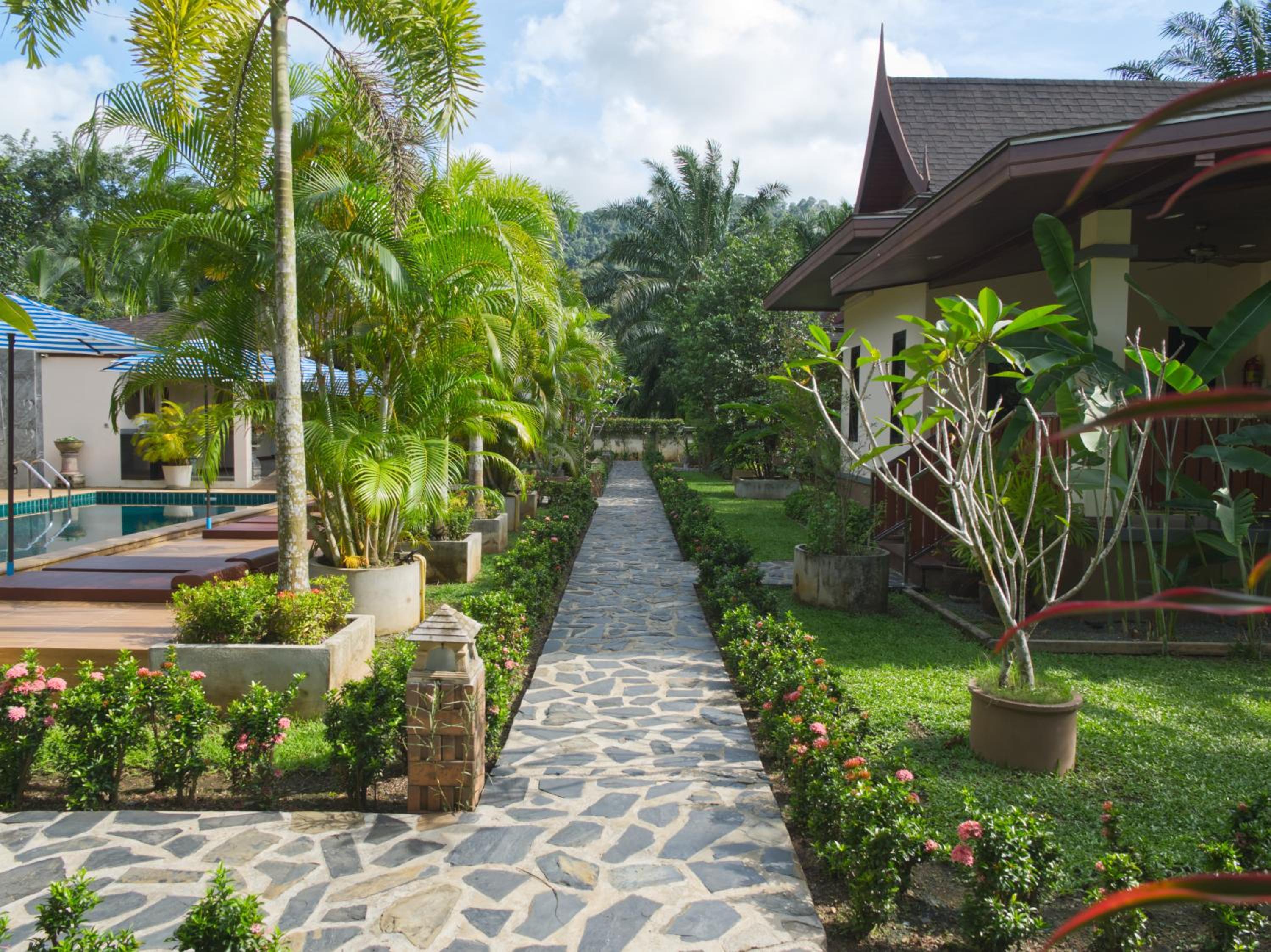 Chanapha Residence