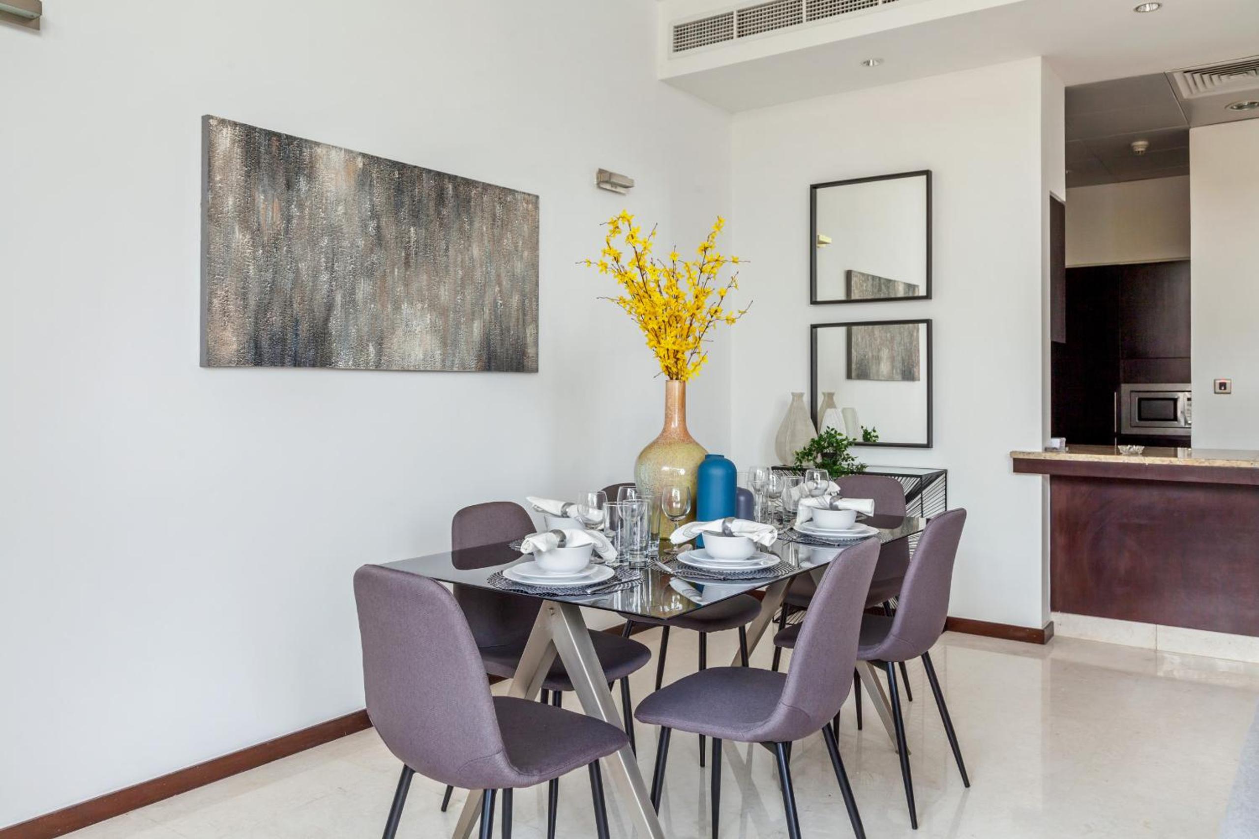 Tiara Beach Residences, Palm Jumeirah Dubai - Mint Stay
