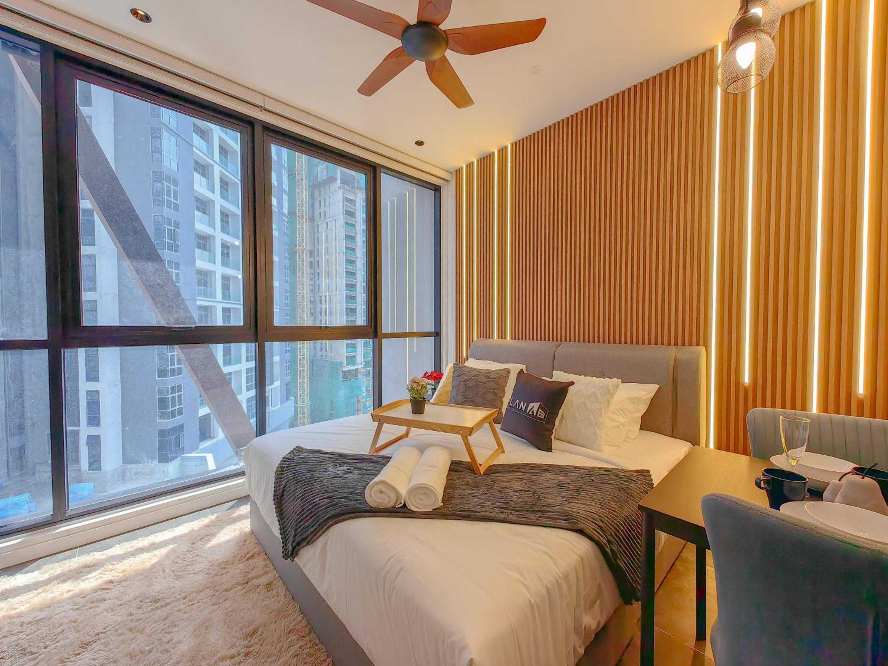 Scarletz Suites by Stevvy KL Home Stay