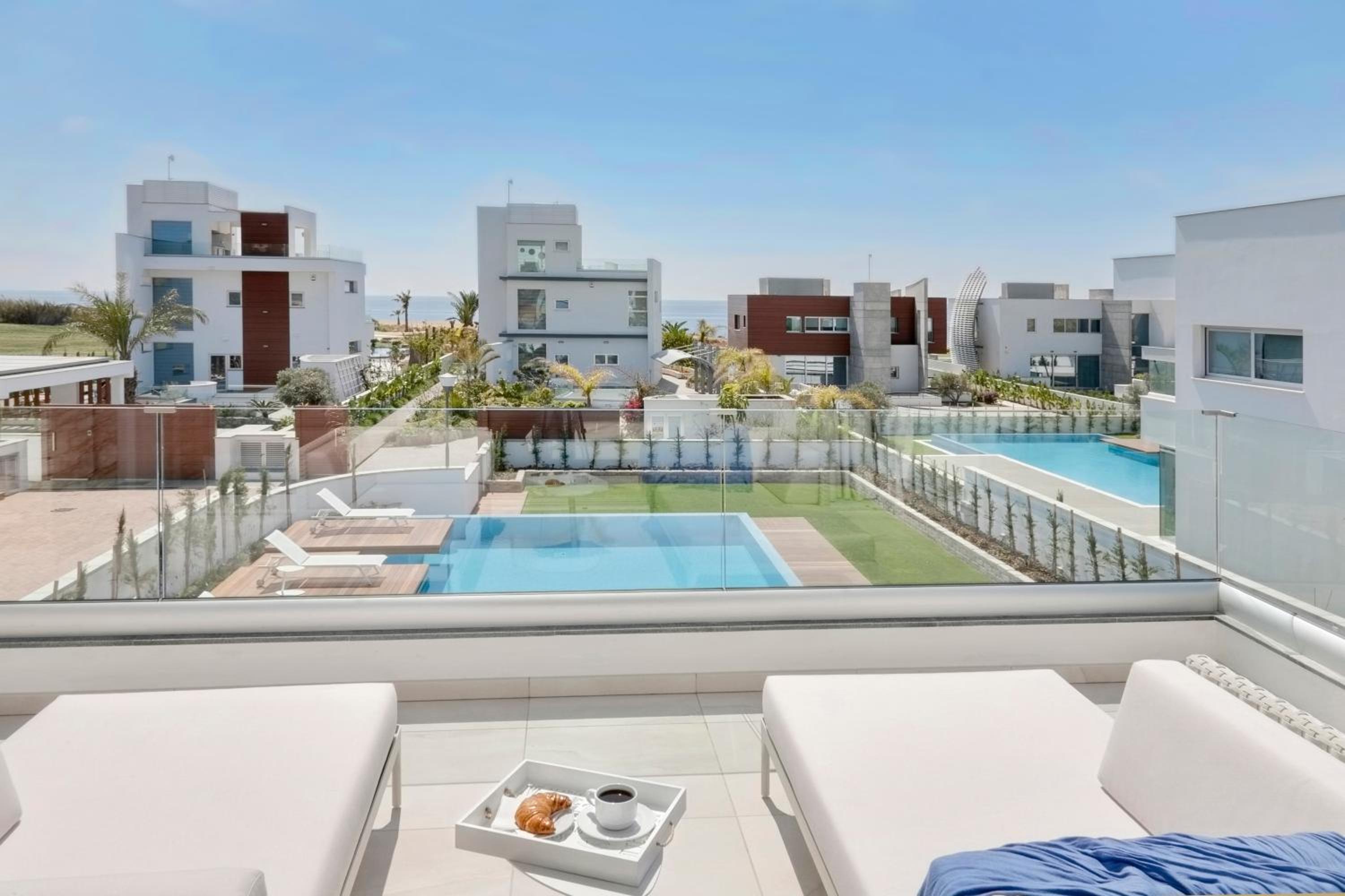 Vivo Mare Beachfront Villas - Seashell