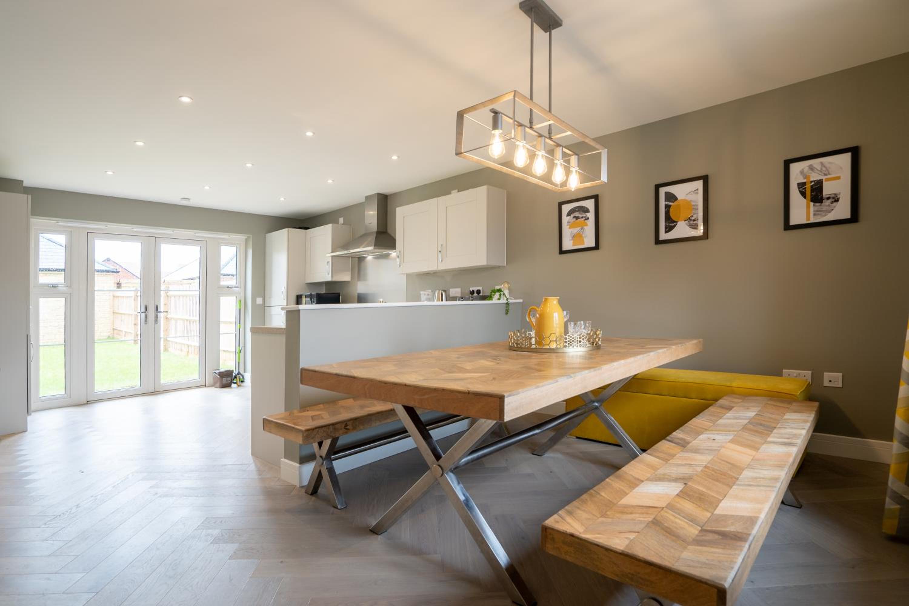 Six Bedroom New-build Detached House In Bicester view 5