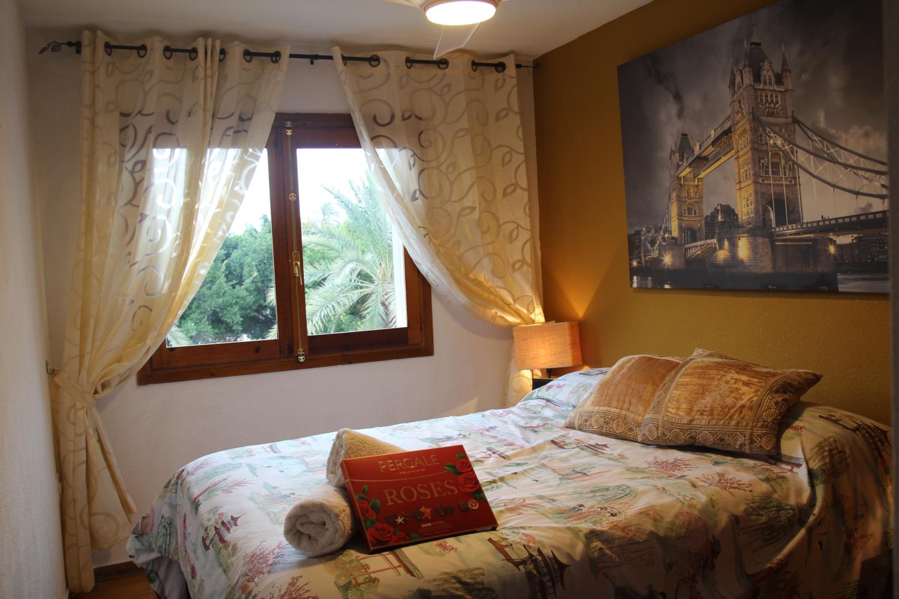CASA ISA BEACH, 1 minute to the beach view 4