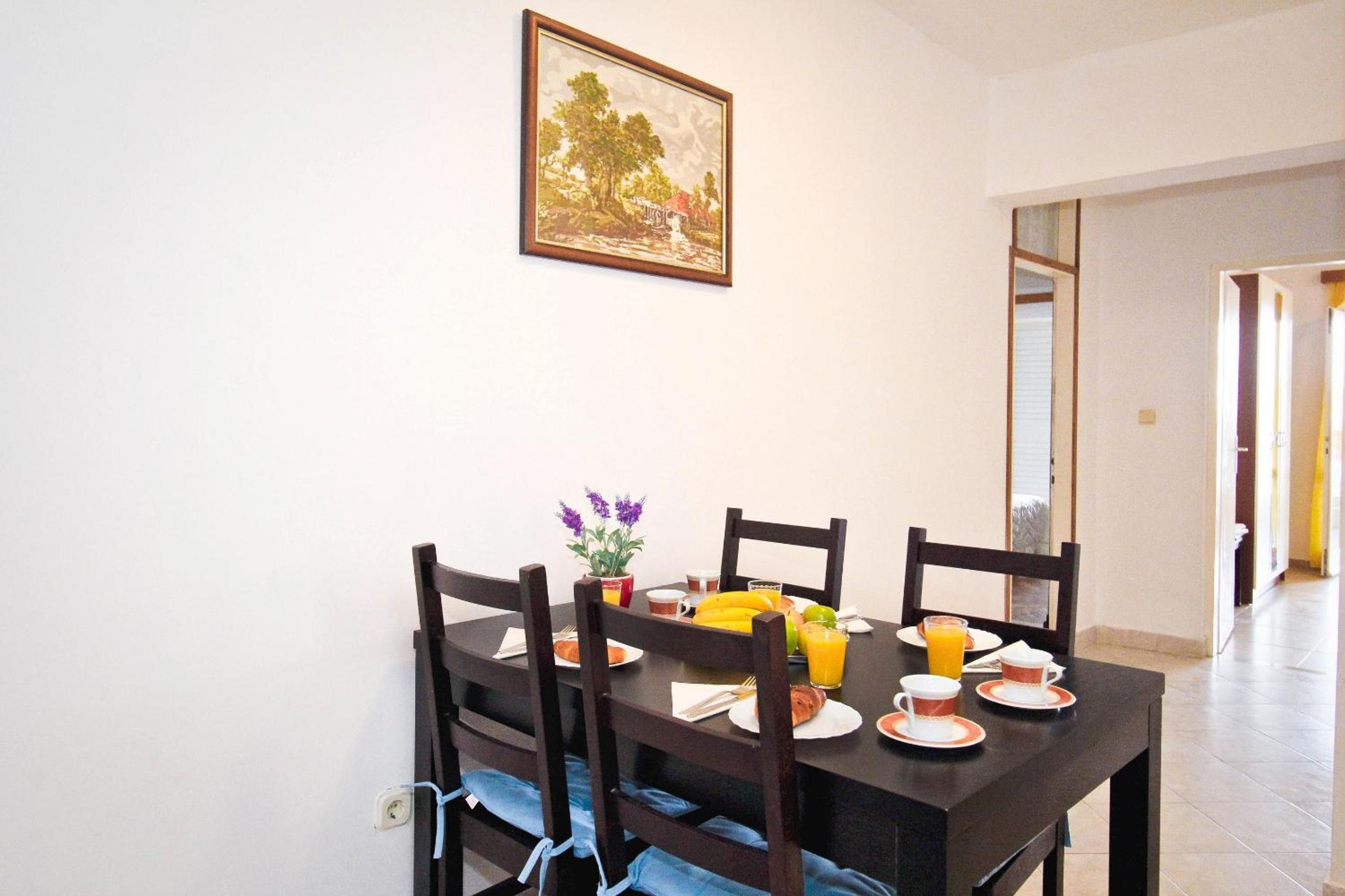 Apartments Ane