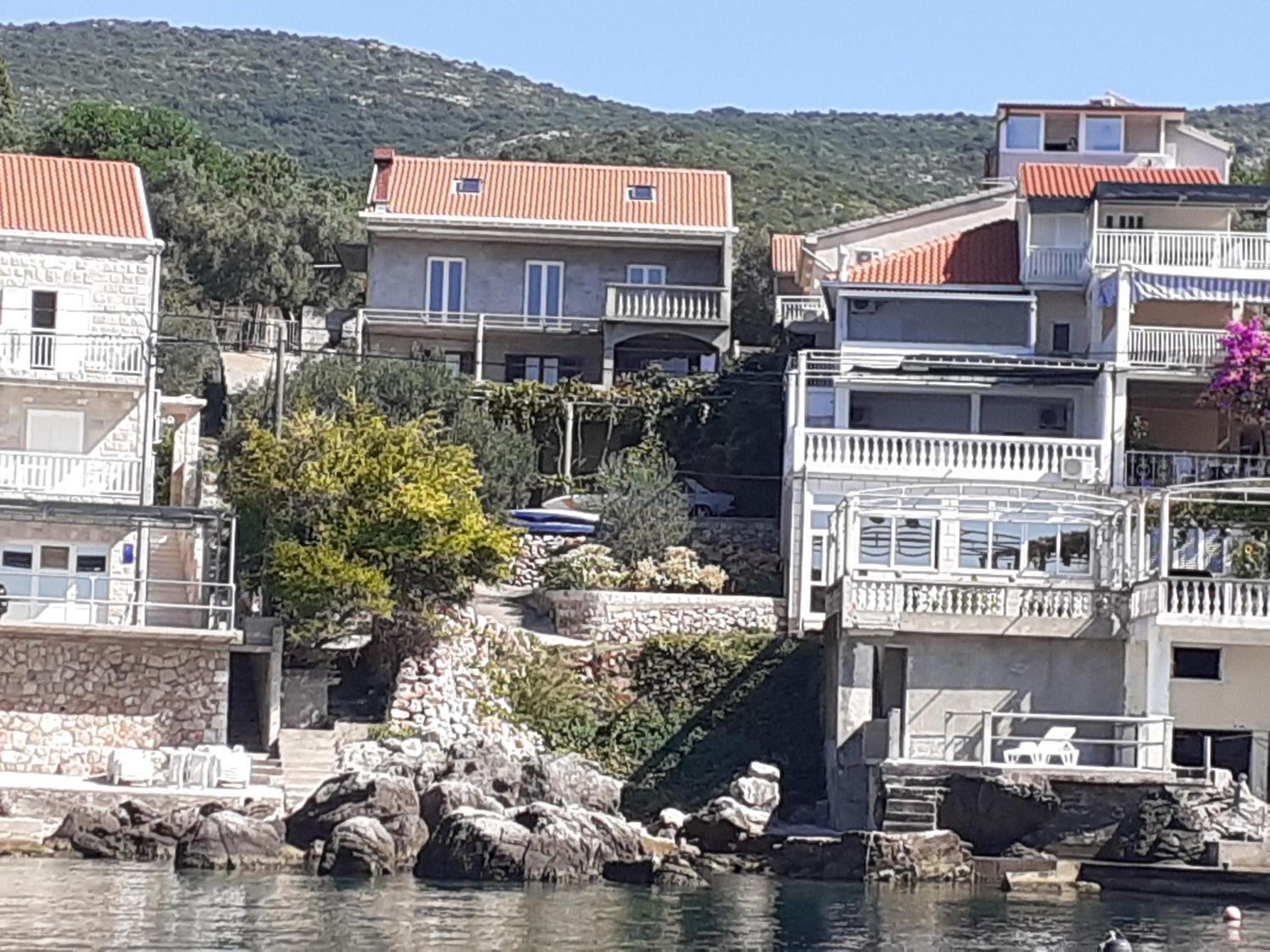 Apartments Ane