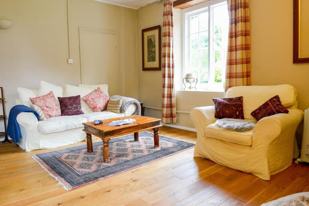 Admiral's Cottage view 4
