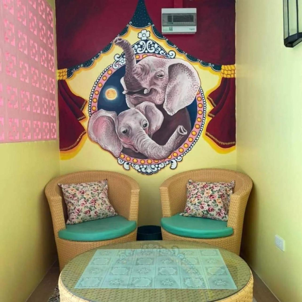 Chor Chang House