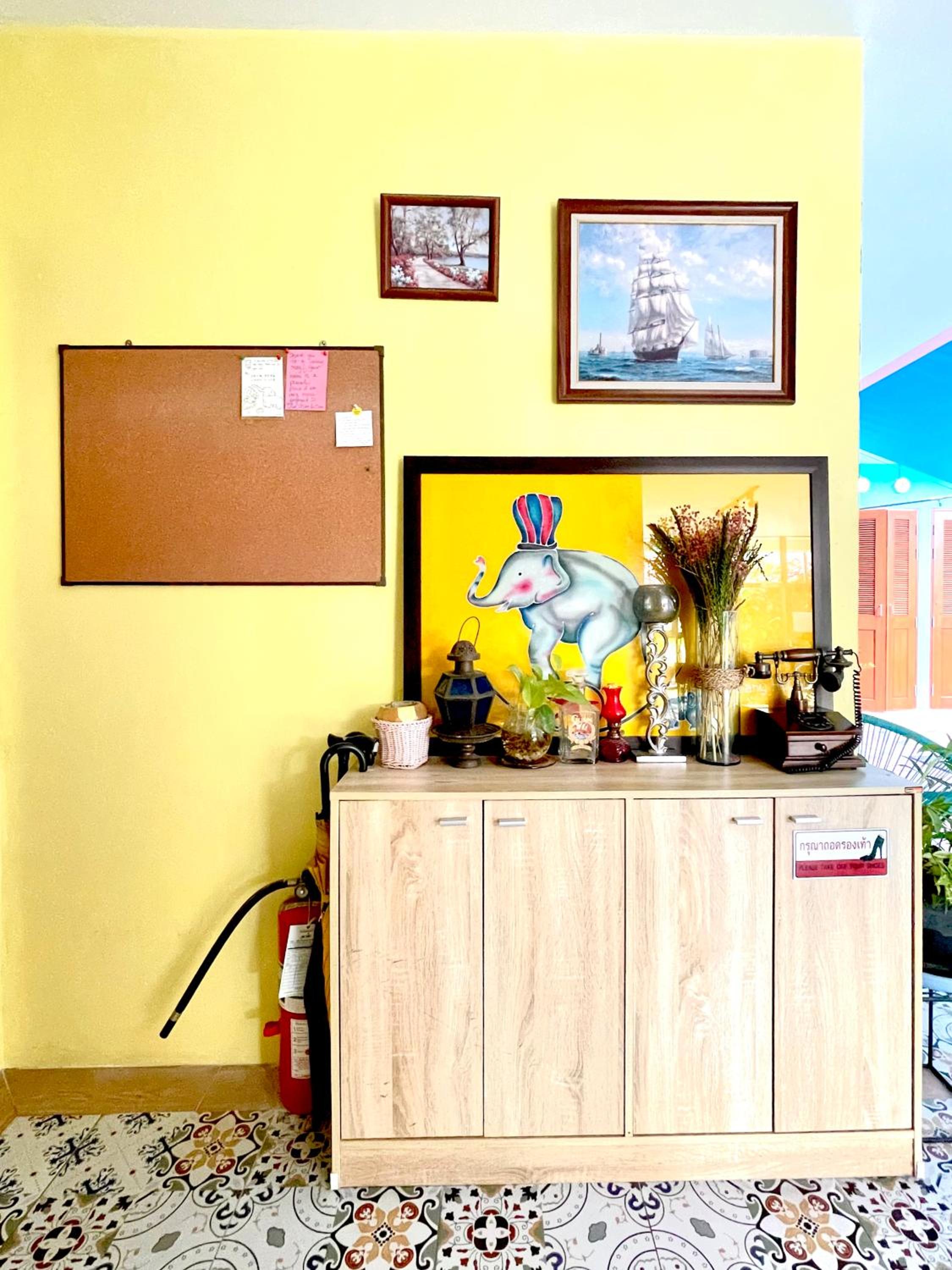 Chor Chang House