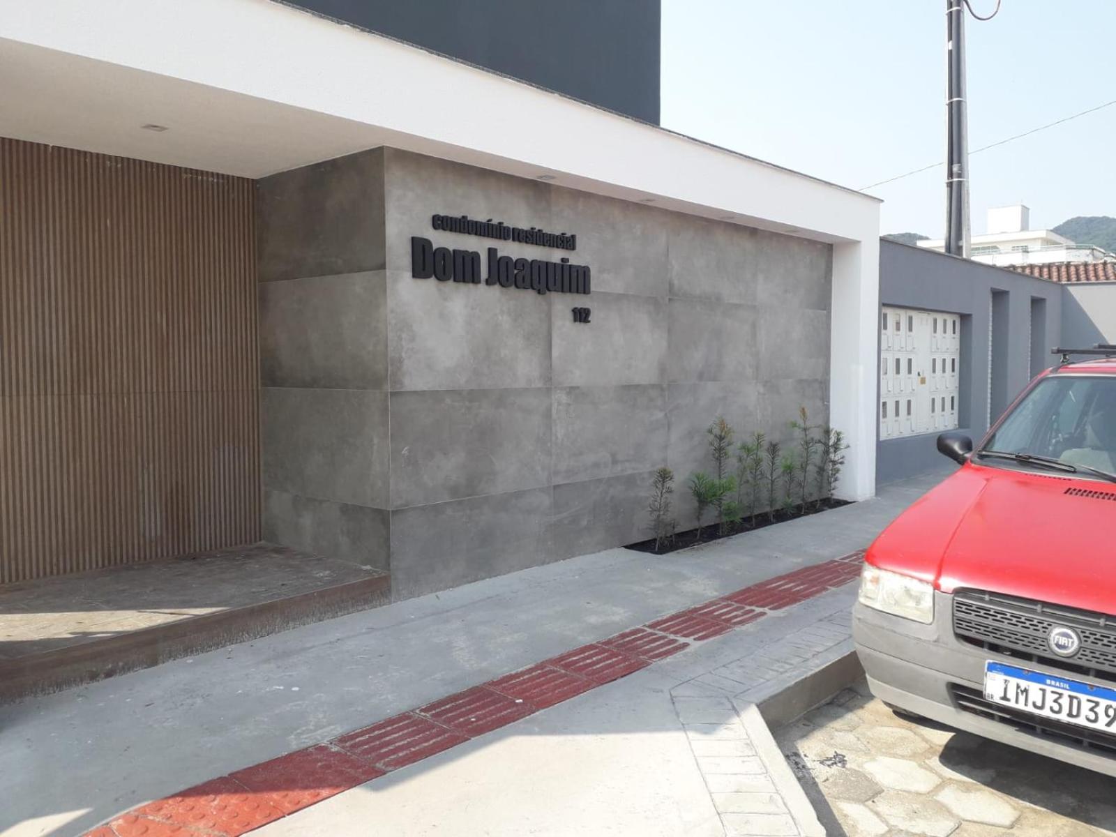 Hotel Linda Casa Com Jacuzzi Para Temporada