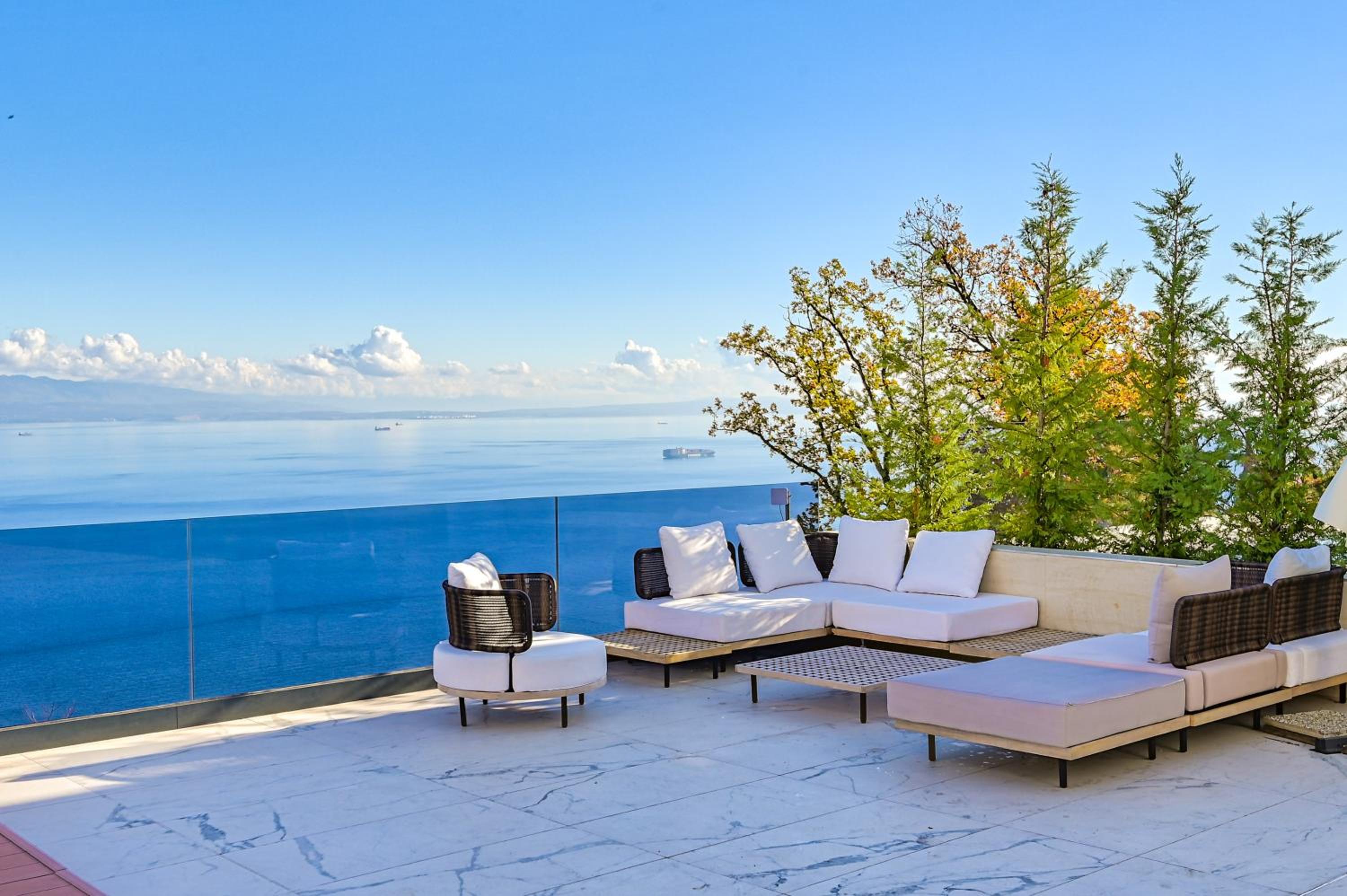 Villa Naya with Heated Pool and Hot Tub view 5