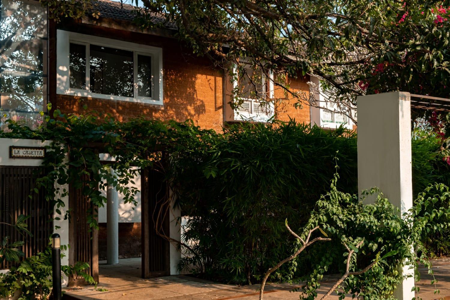 VILLA M - SOLITUDE 1 CANDOLIM GOA 3BHK, Pool Facing, Near Beach, Free Breakfast, Free WIFI and Prime Location