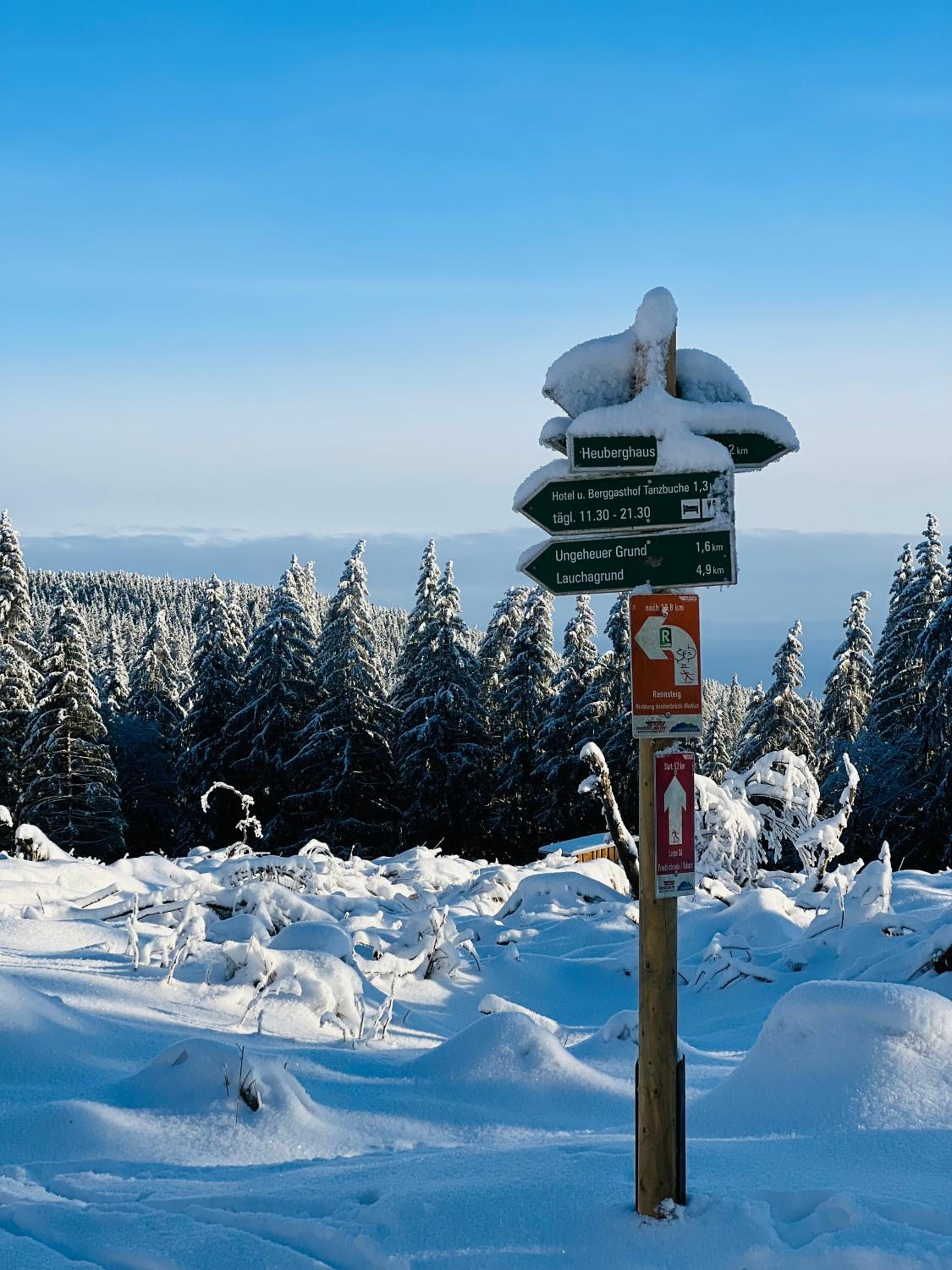 Berggasthof Heuberghaus, direkt am Rennsteig